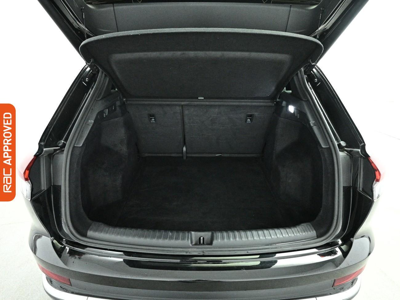 Audi Q4 E-Tron view 29