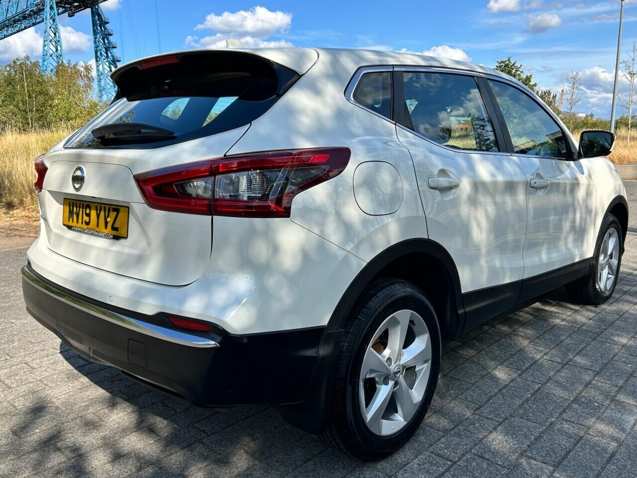 Nissan Qashqai view 9