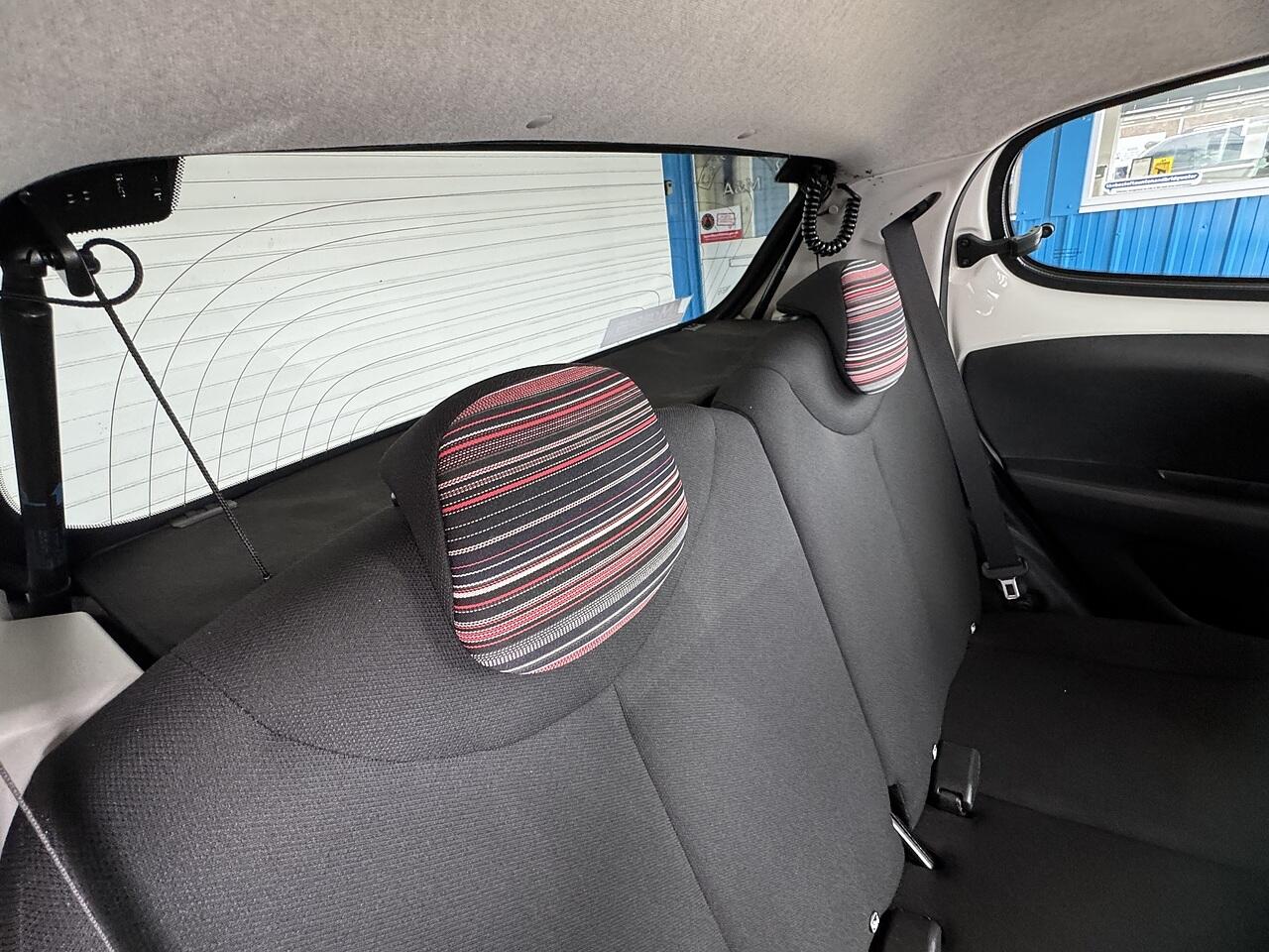 Citroen C1 view 13