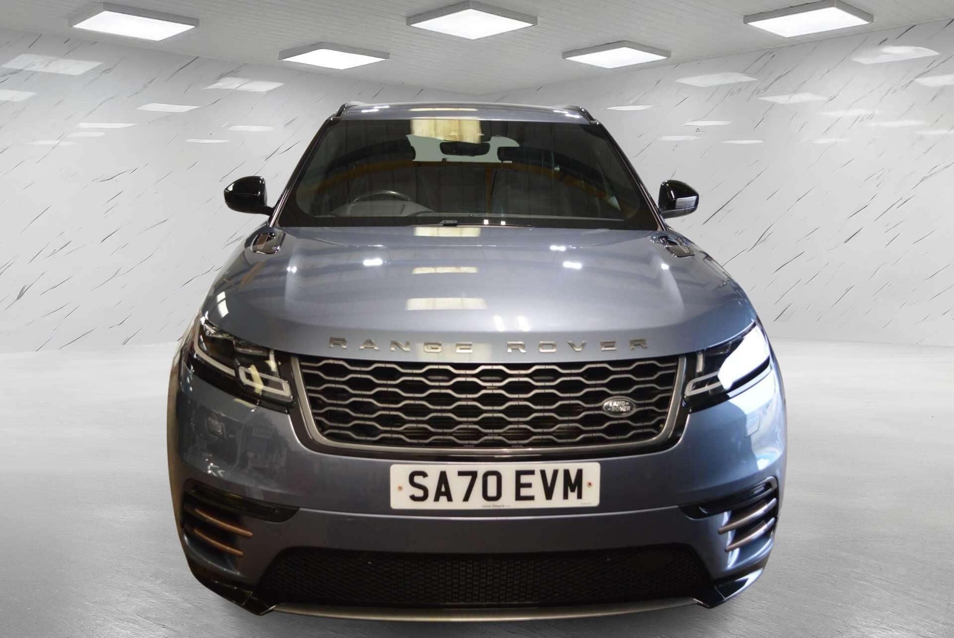 Land Rover Range Rover Velar view 2