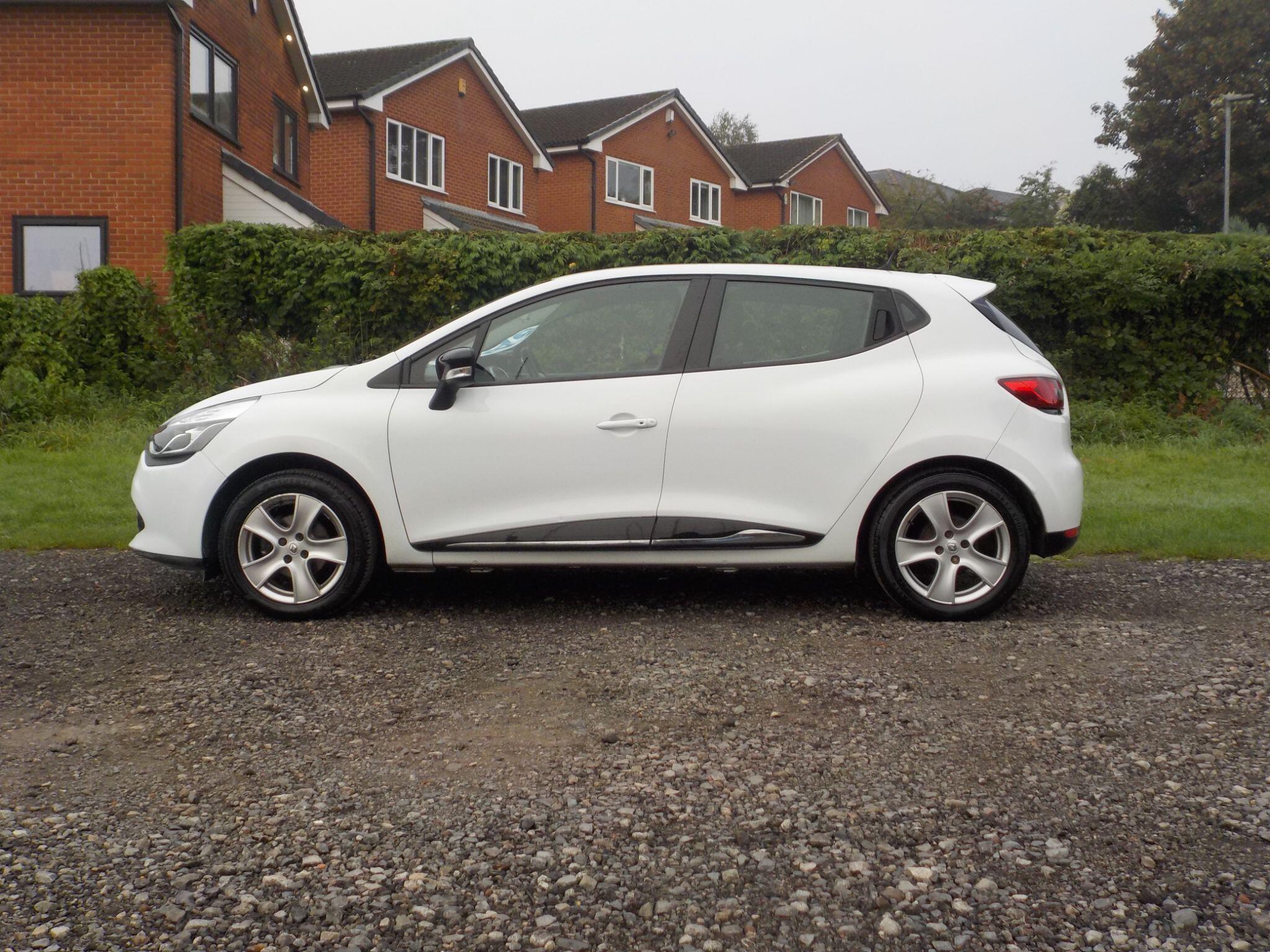 Renault Clio 1.2 16V Dynamique Nav Euro 6 5dr