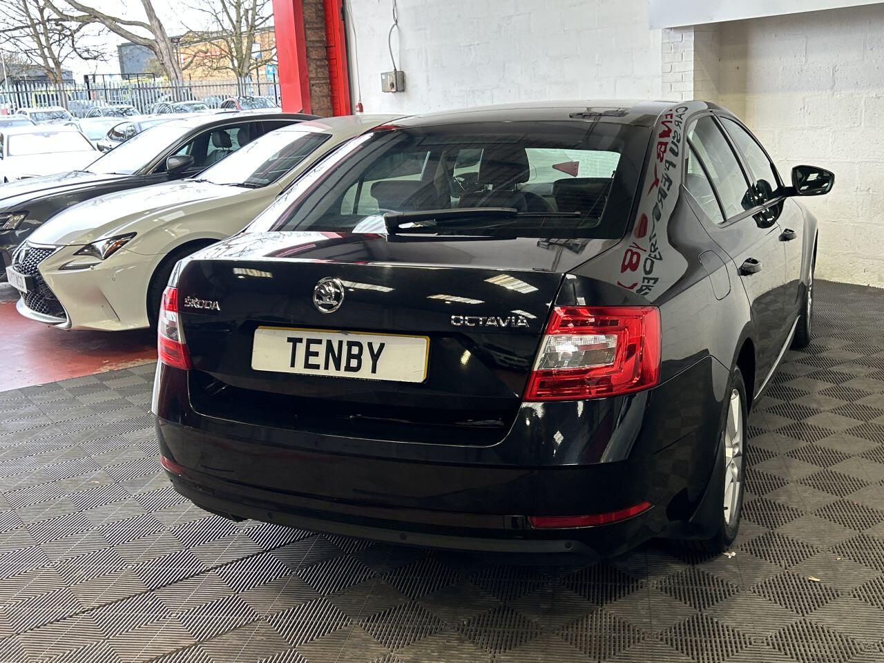 Skoda Octavia view 10
