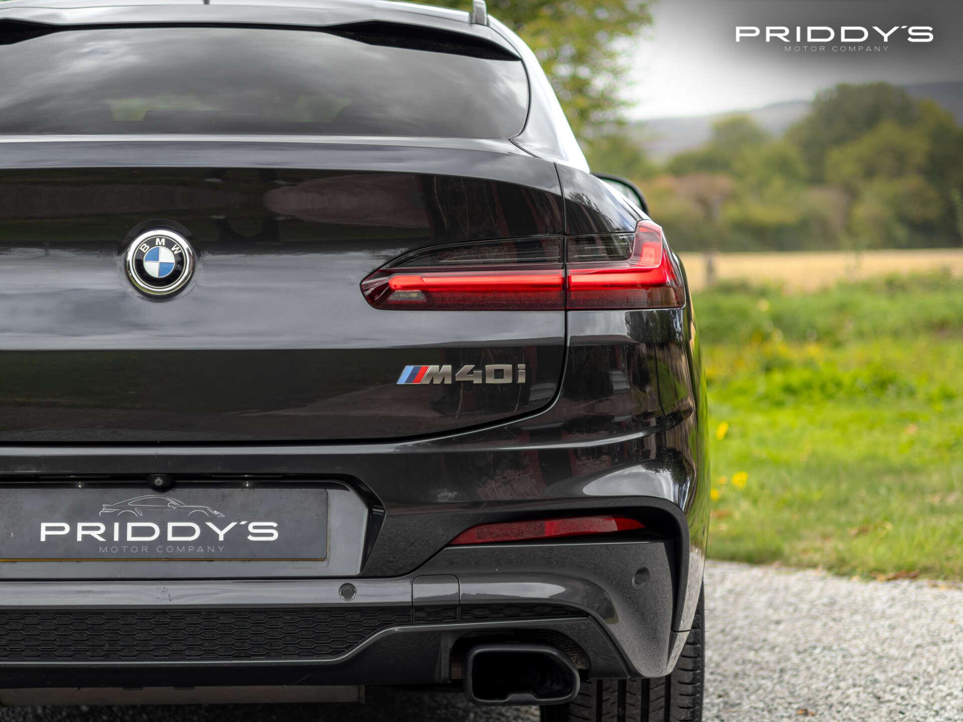 BMW X4 view 42