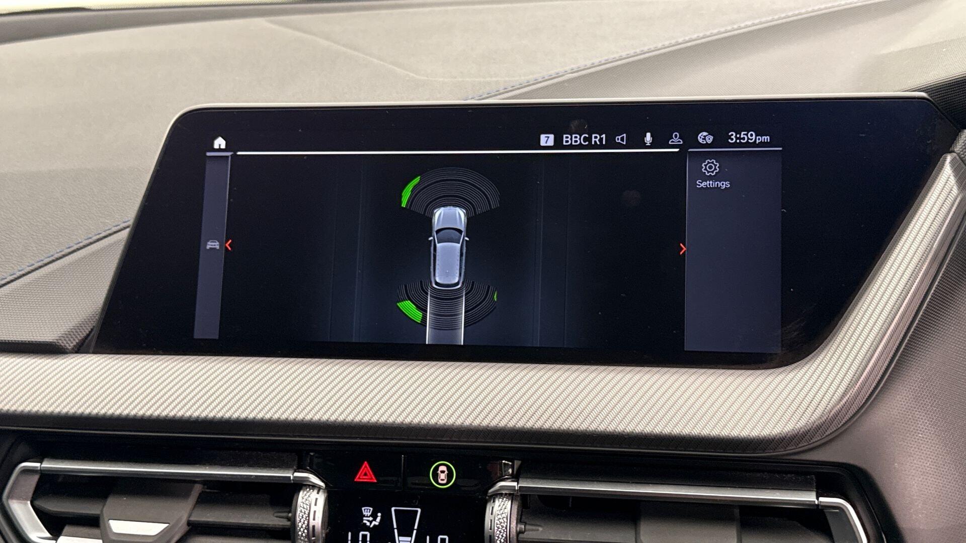 BMW 1 Series view 29