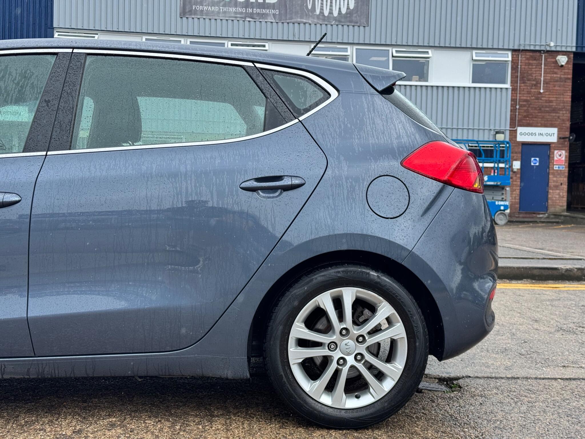 Kia Ceed view 36