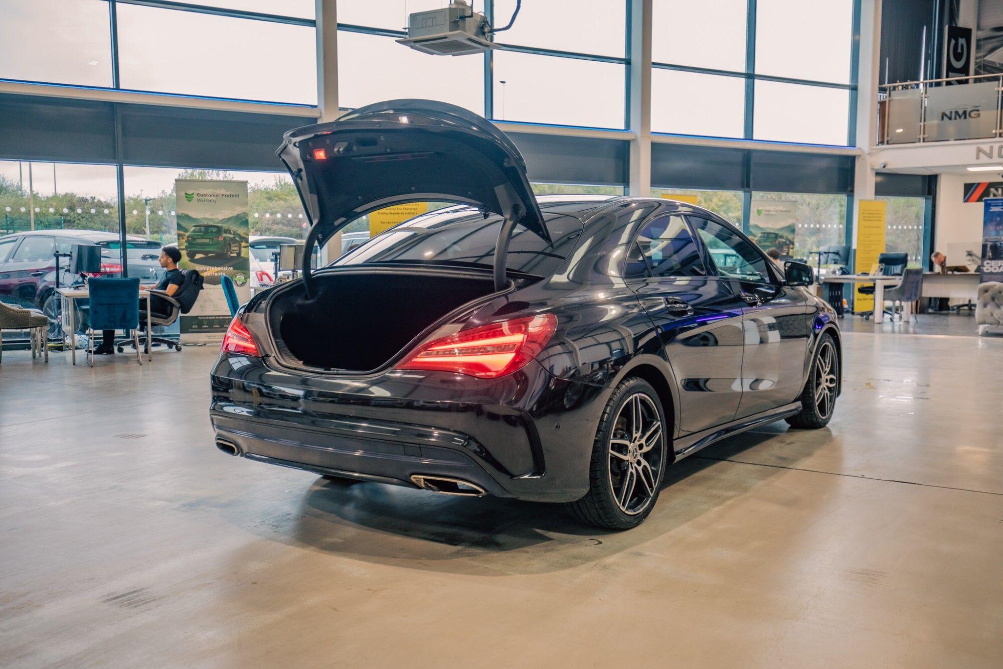 Mercedes-Benz CLA view 24