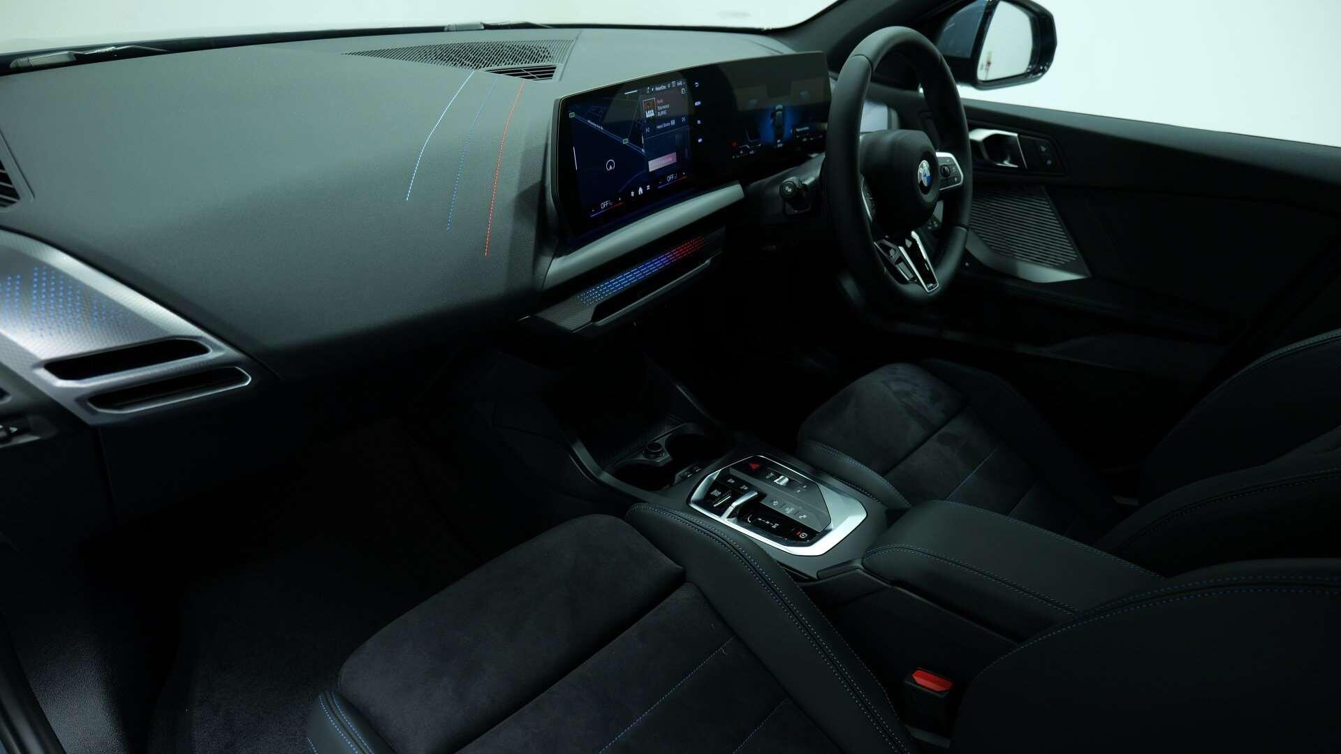BMW 1 Series view 7