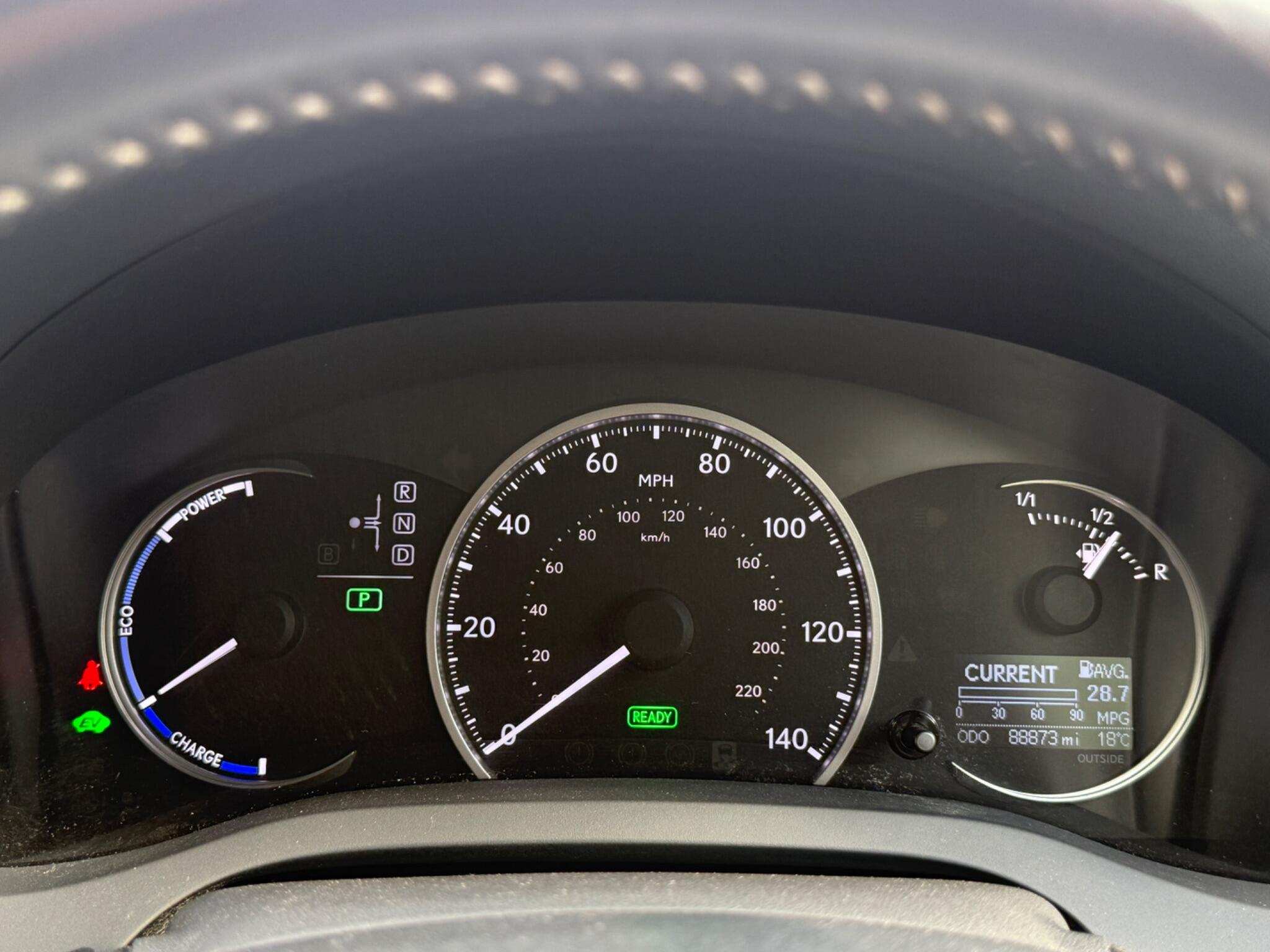 Lexus CT - Image 75