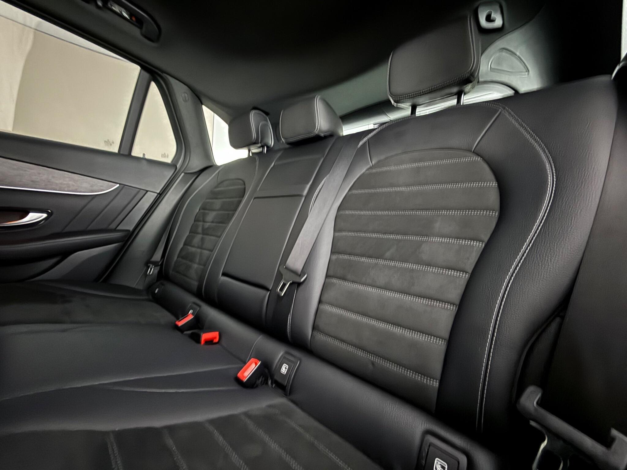 Mercedes-Benz GLC view 34
