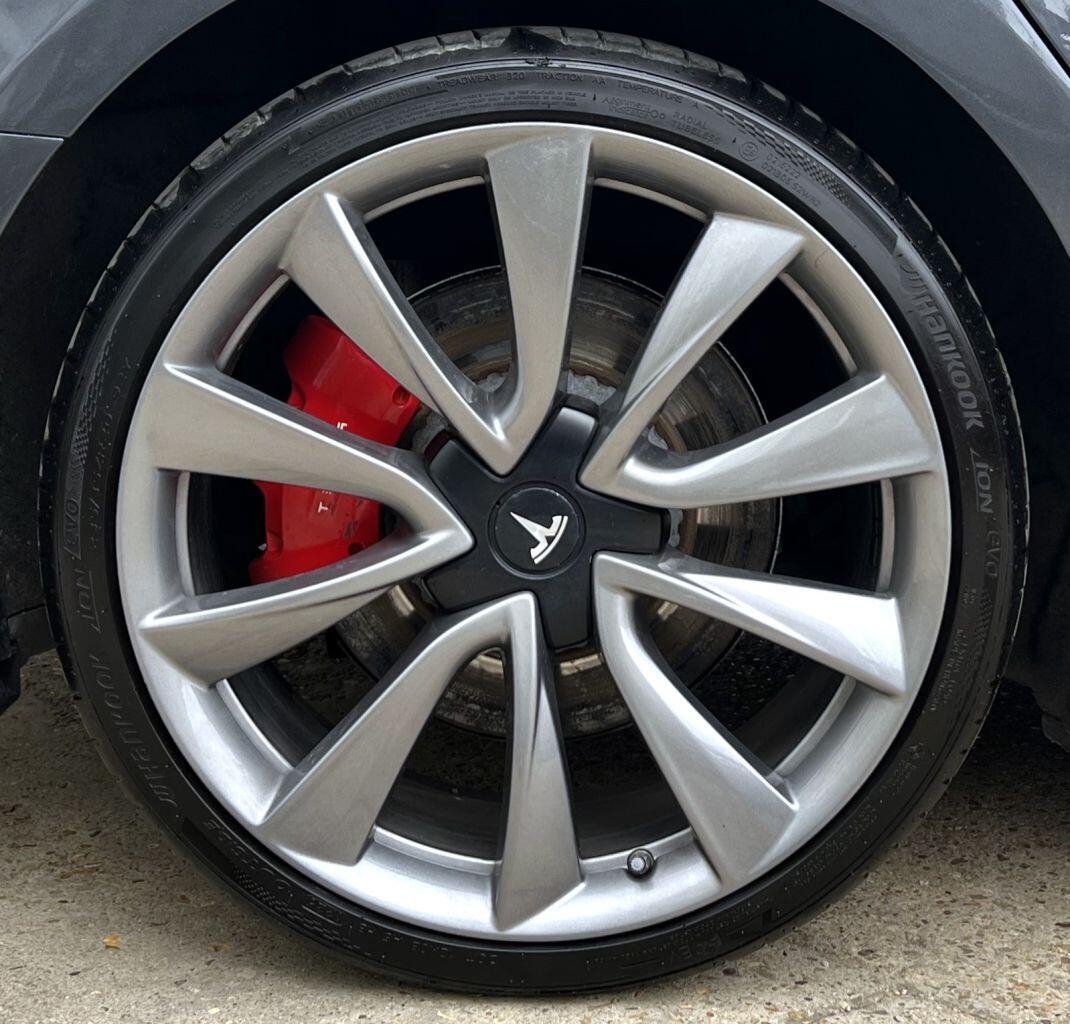 Tesla Model 3 view 11