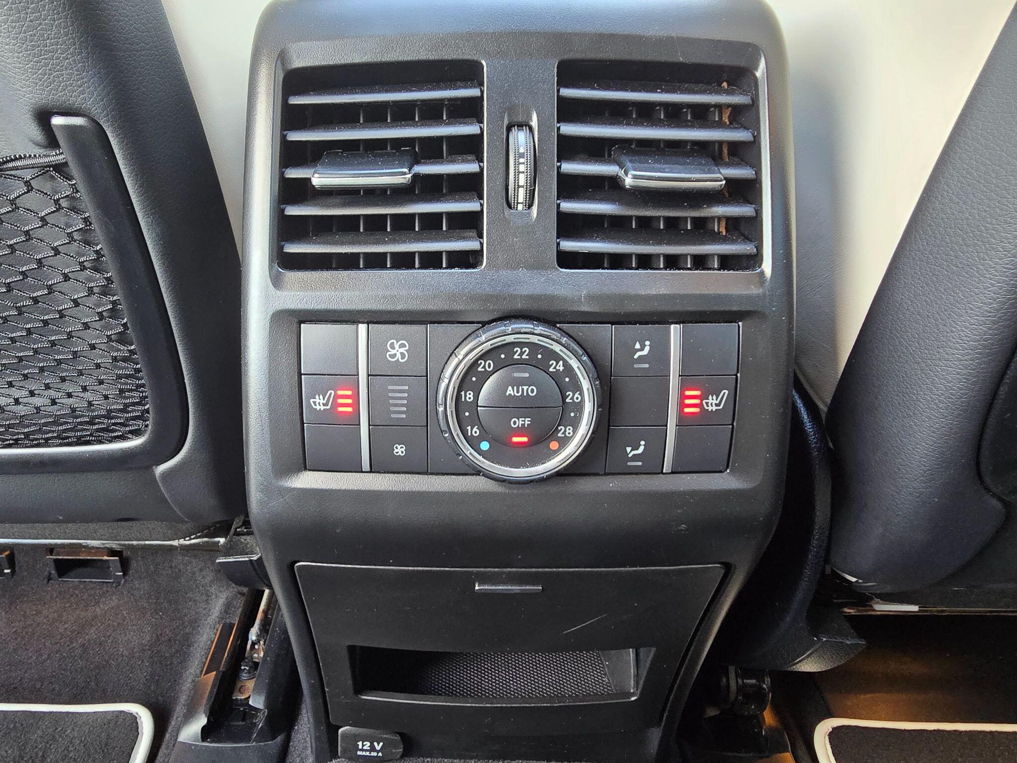 Mercedes-Benz Gle view 13