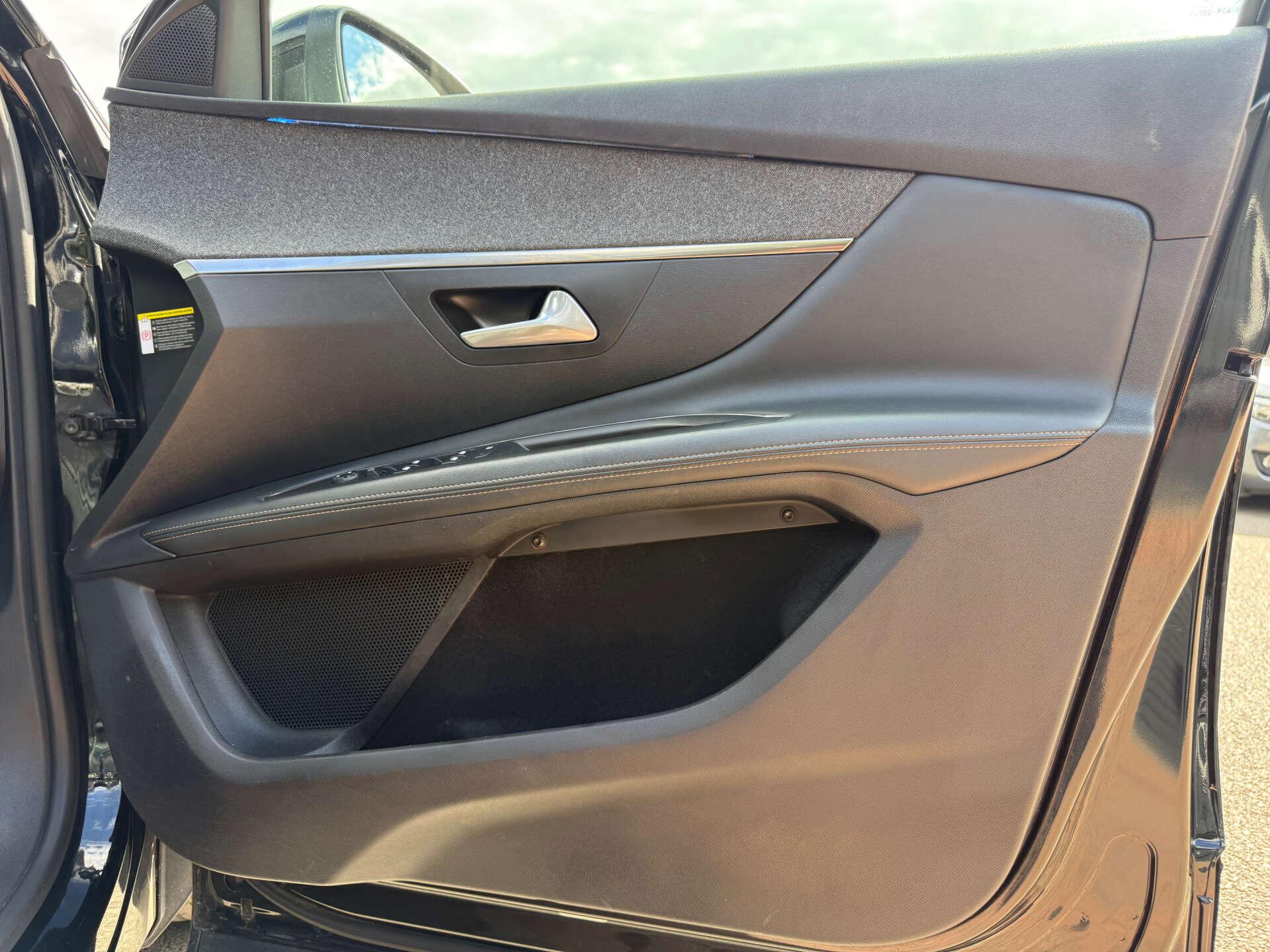 Peugeot 3008 view 36