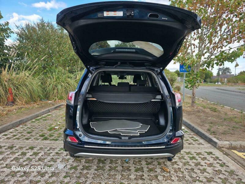 Toyota Rav4 view 17