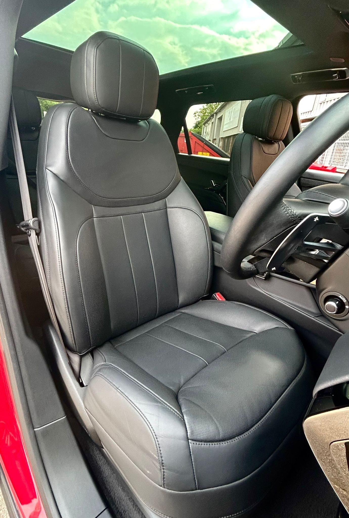 Land Rover Range Rover Sport view 13
