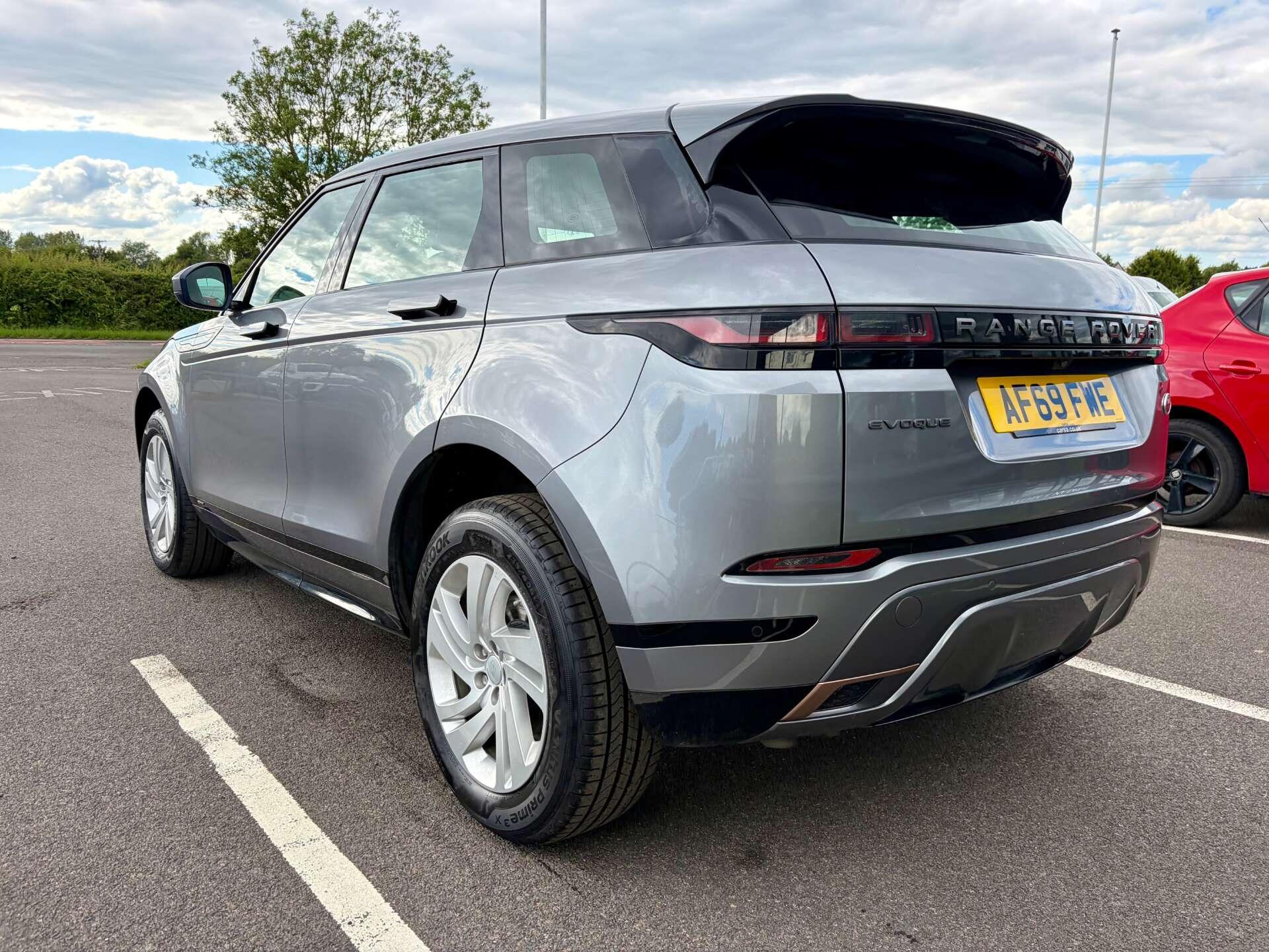Land Rover Range Rover Evoque view 6