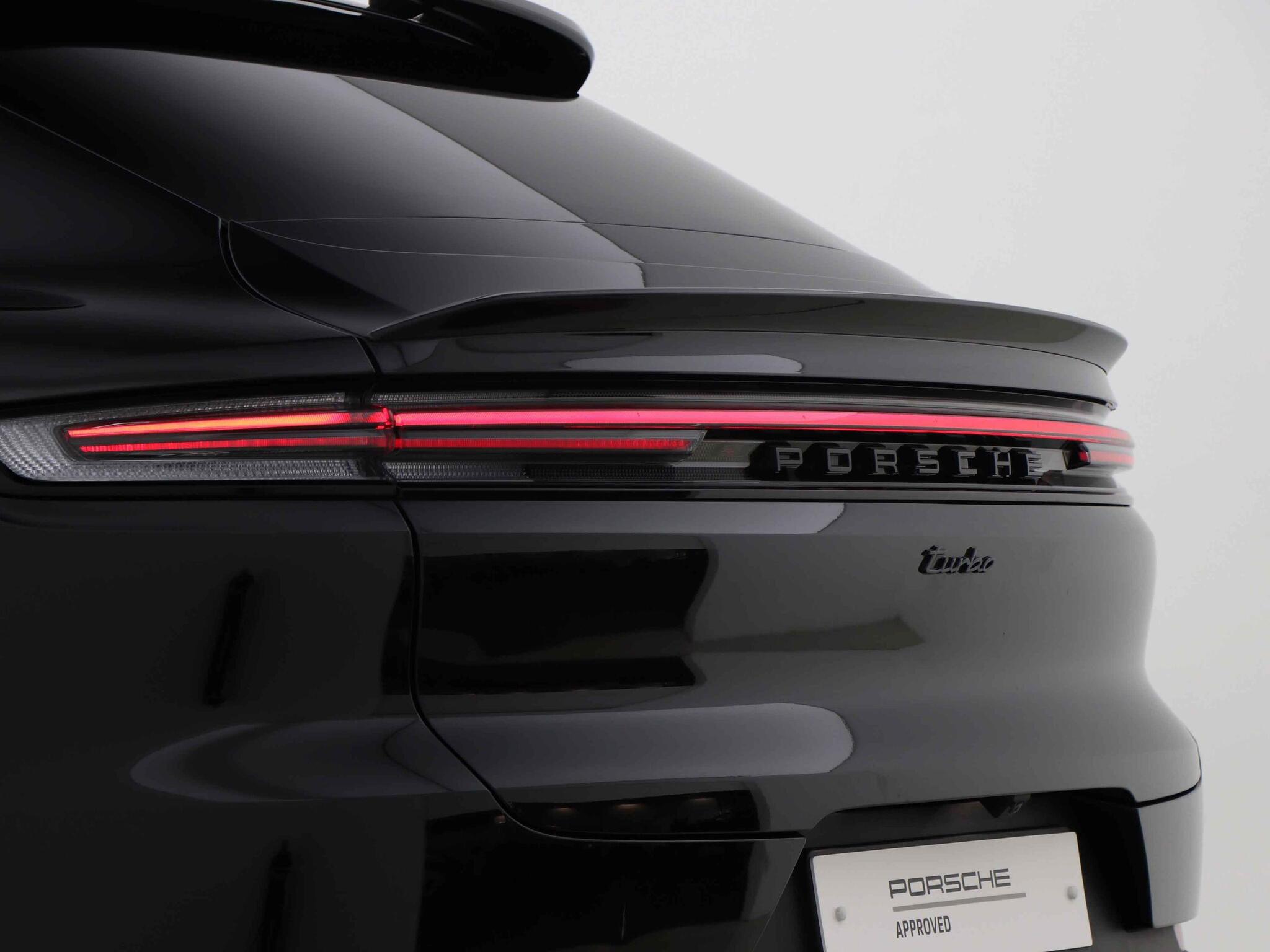 Porsche Cayenne view 19