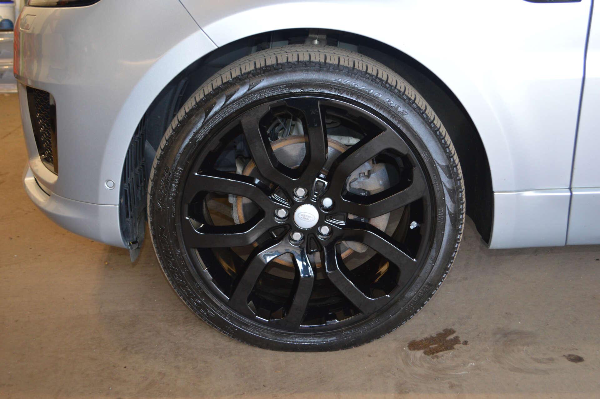 Land Rover Range Rover Sport view 23