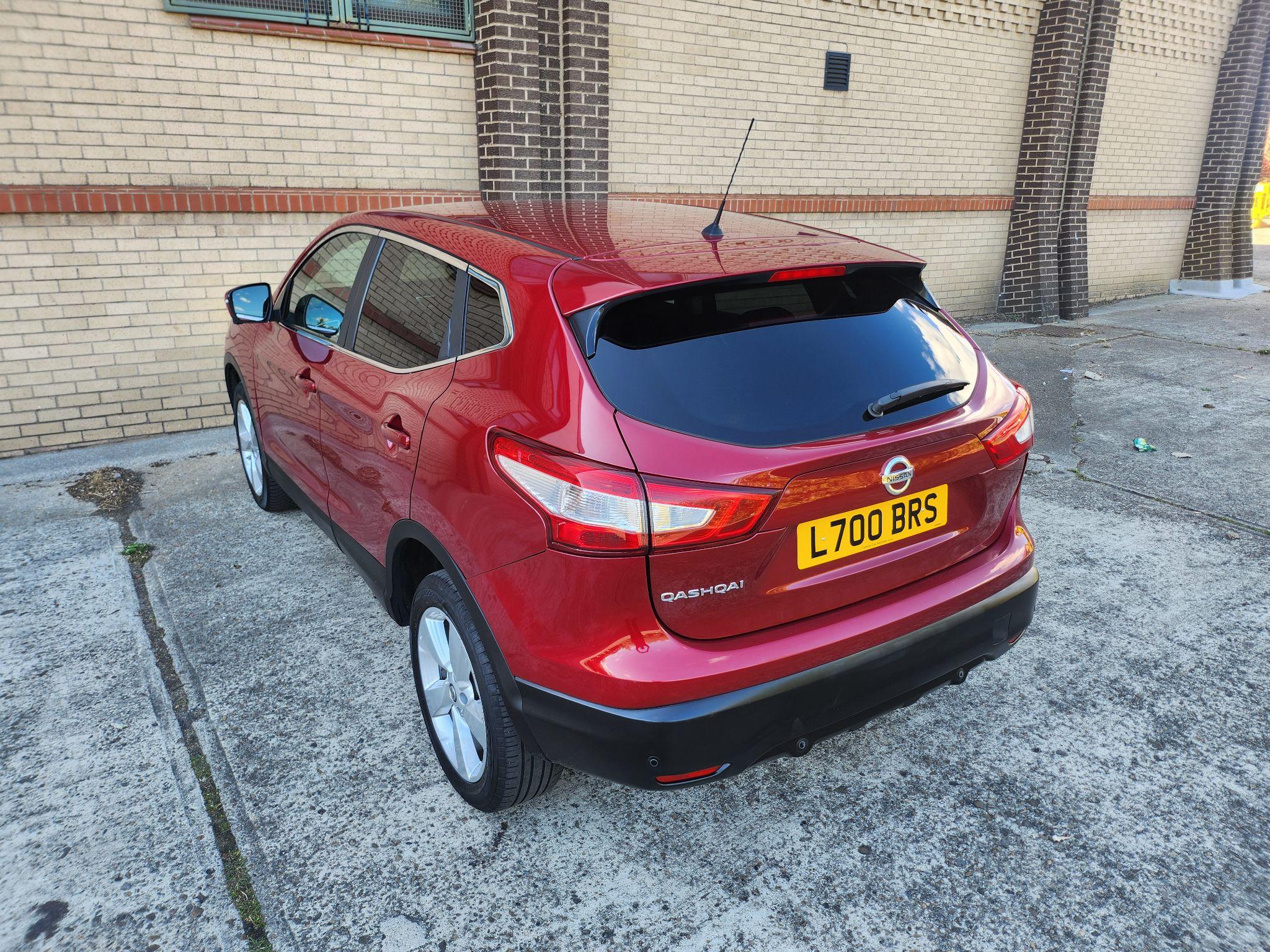 2015 Nissan Qashqai image 22