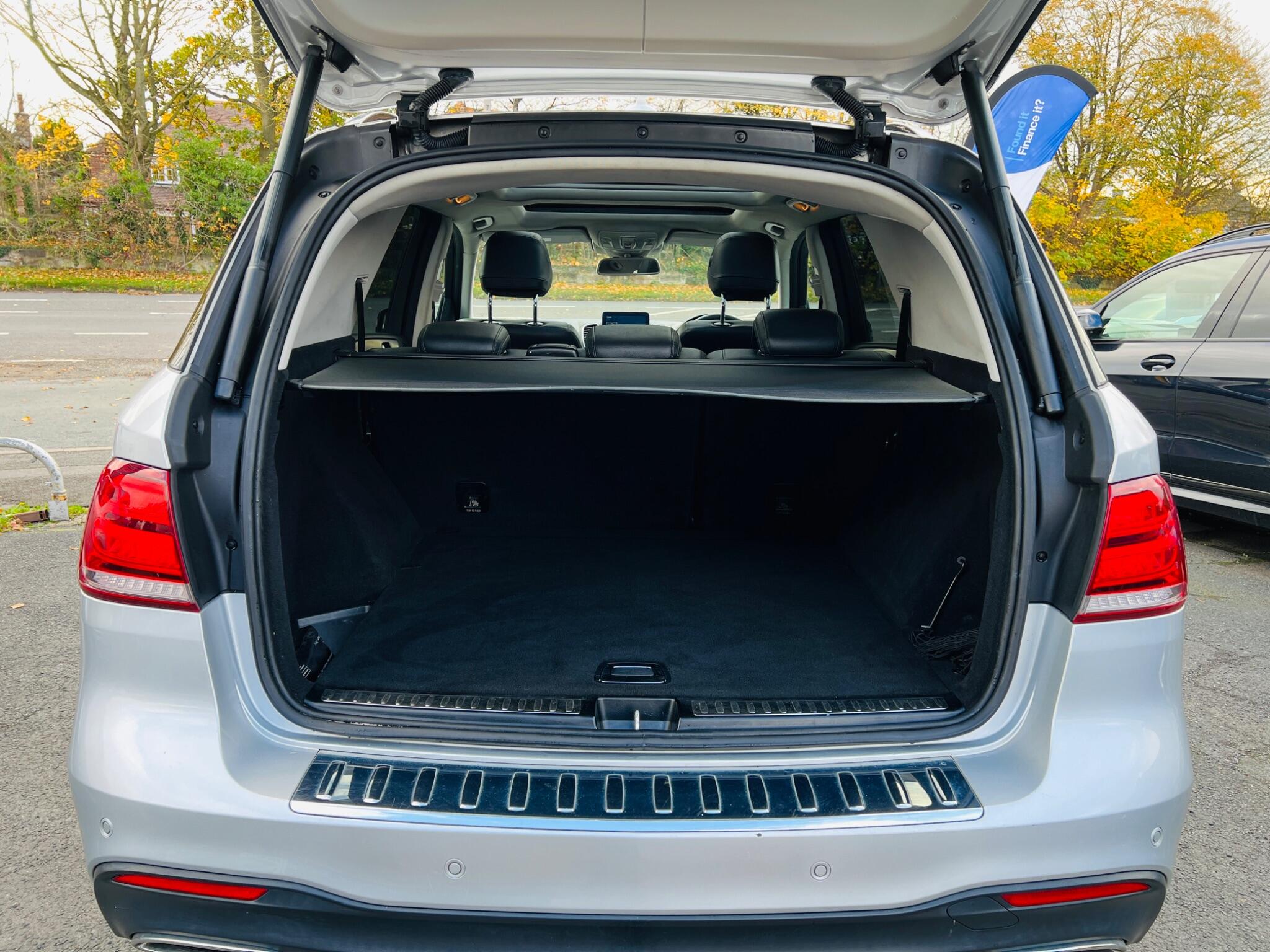 2017 Mercedes-Benz GLE image 55
