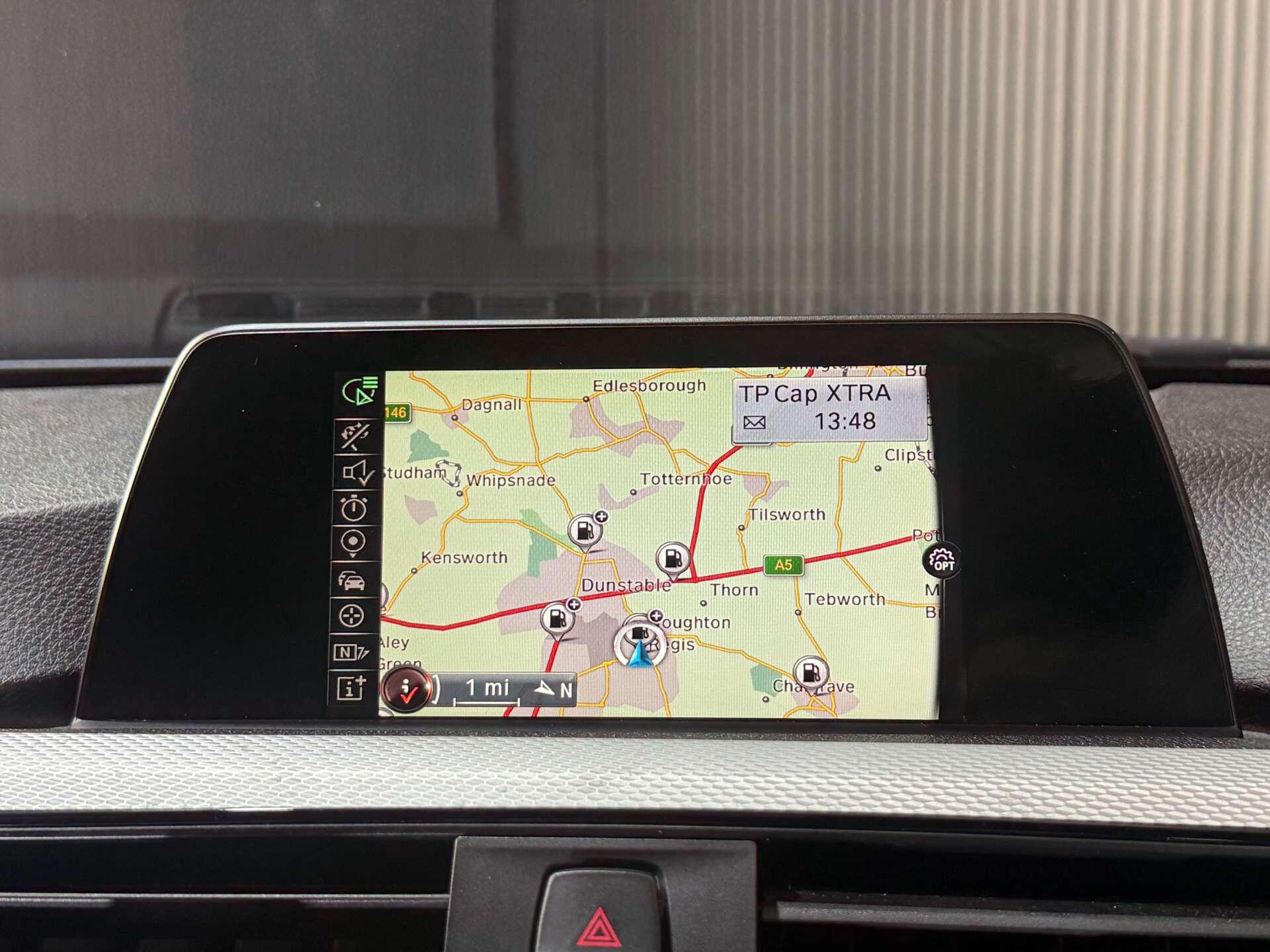 BMW 3 Series view 44