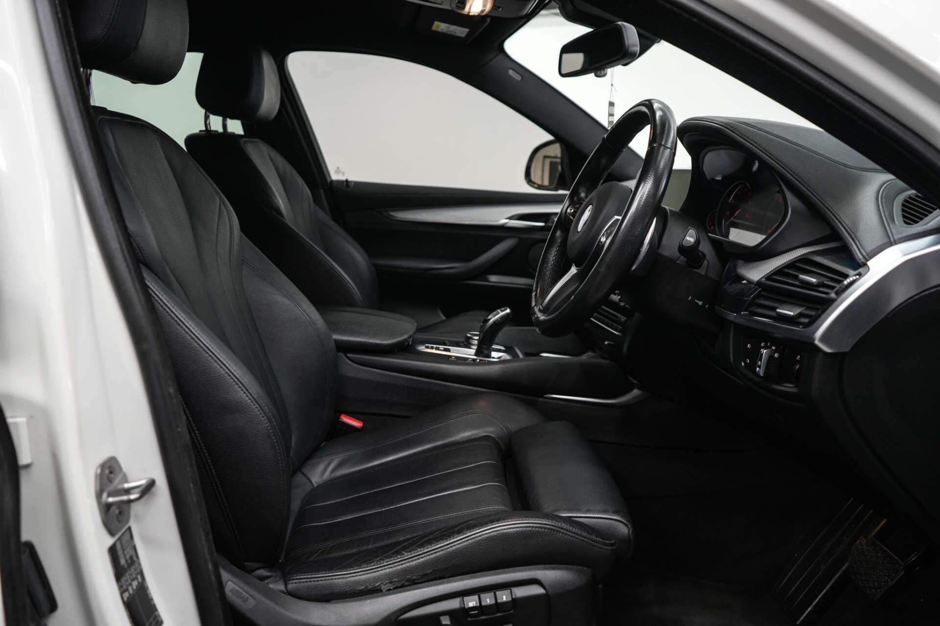 BMW X6 view 17