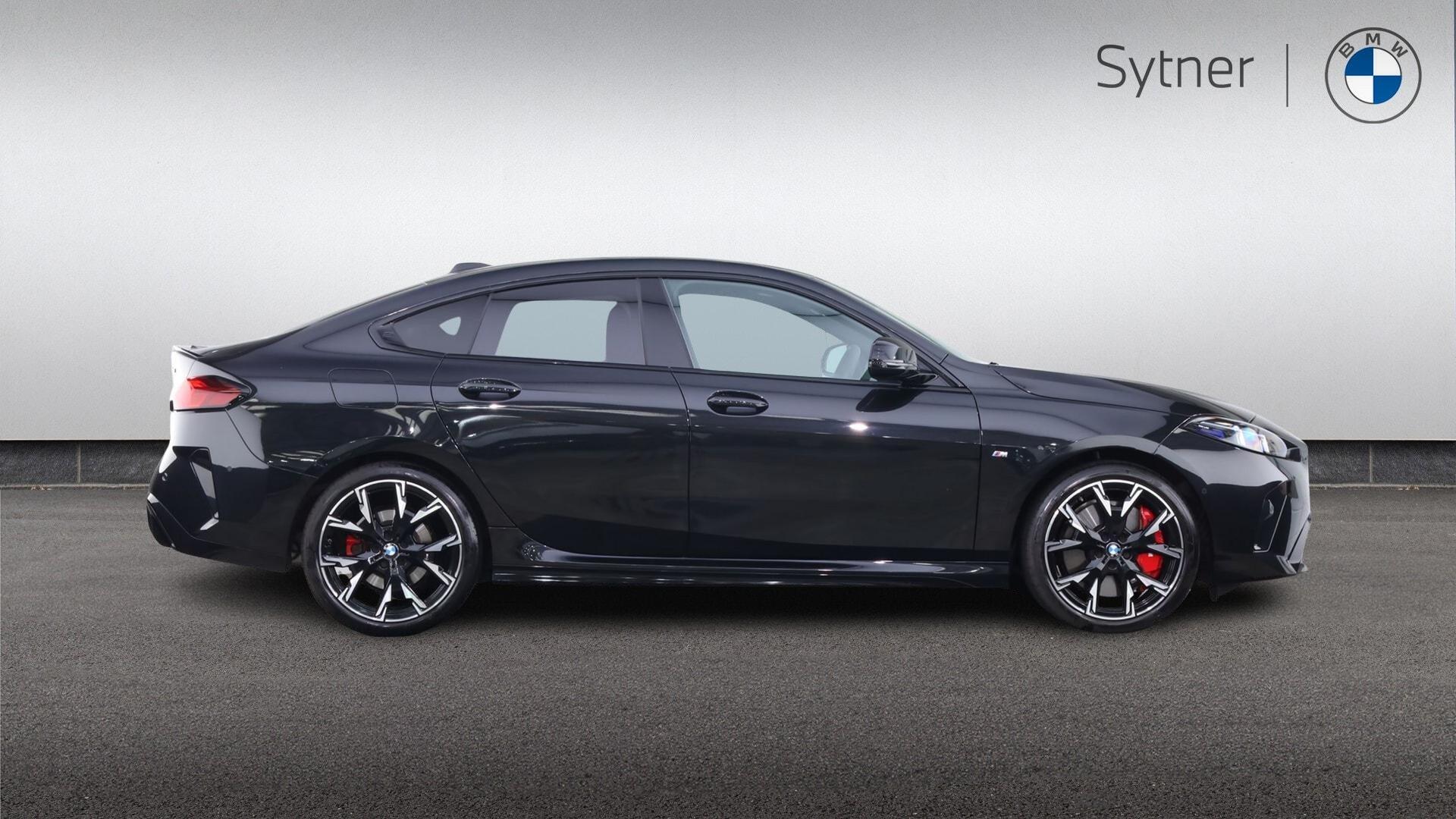 BMW 2 Series view 3