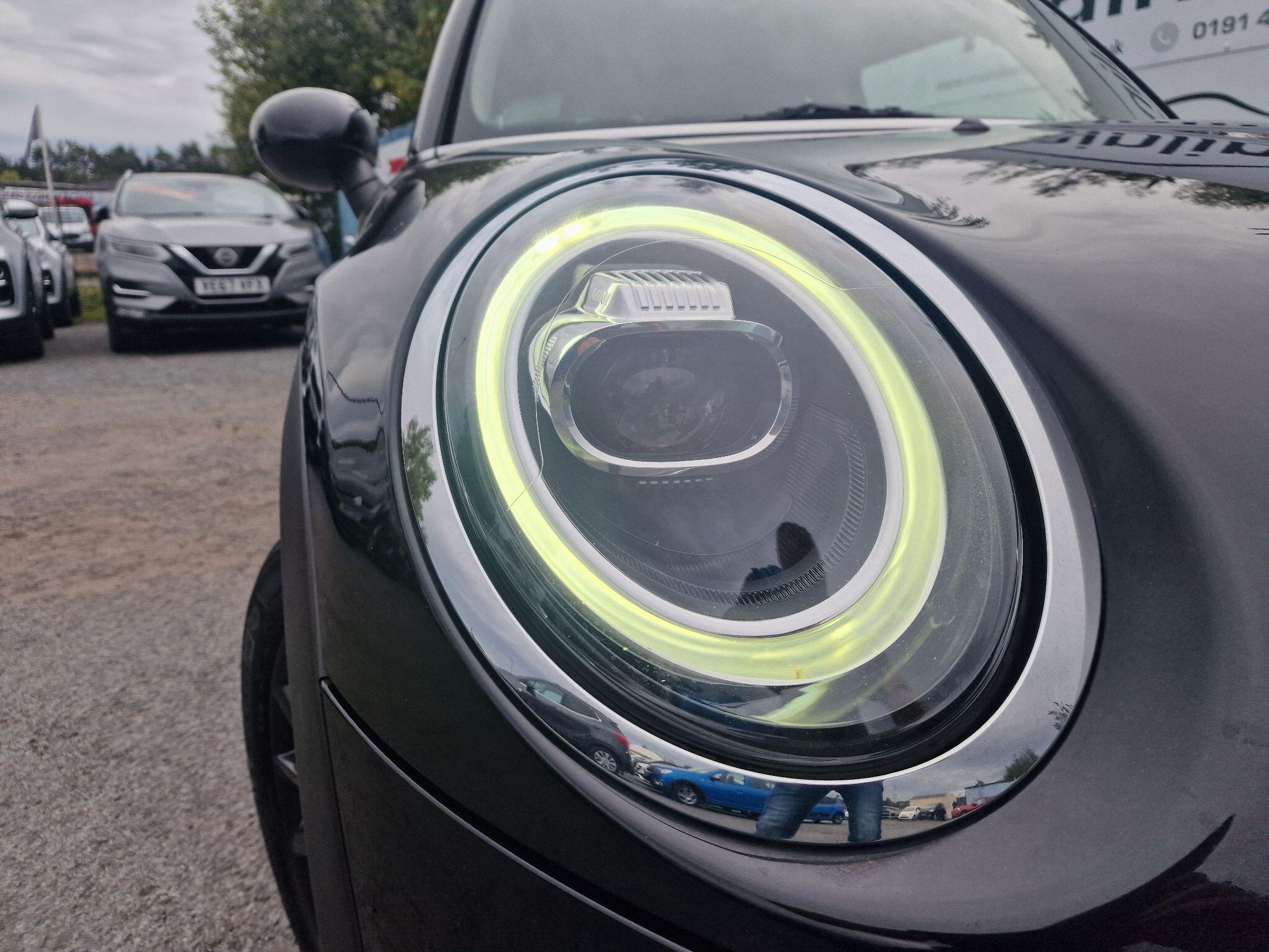 Mini Hatch view 53