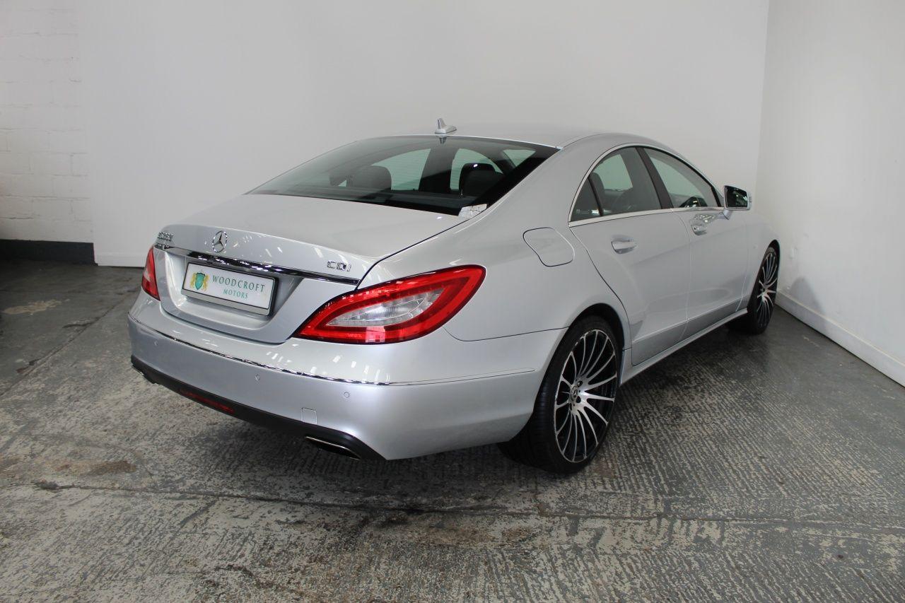 Mercedes-Benz CLS view 8