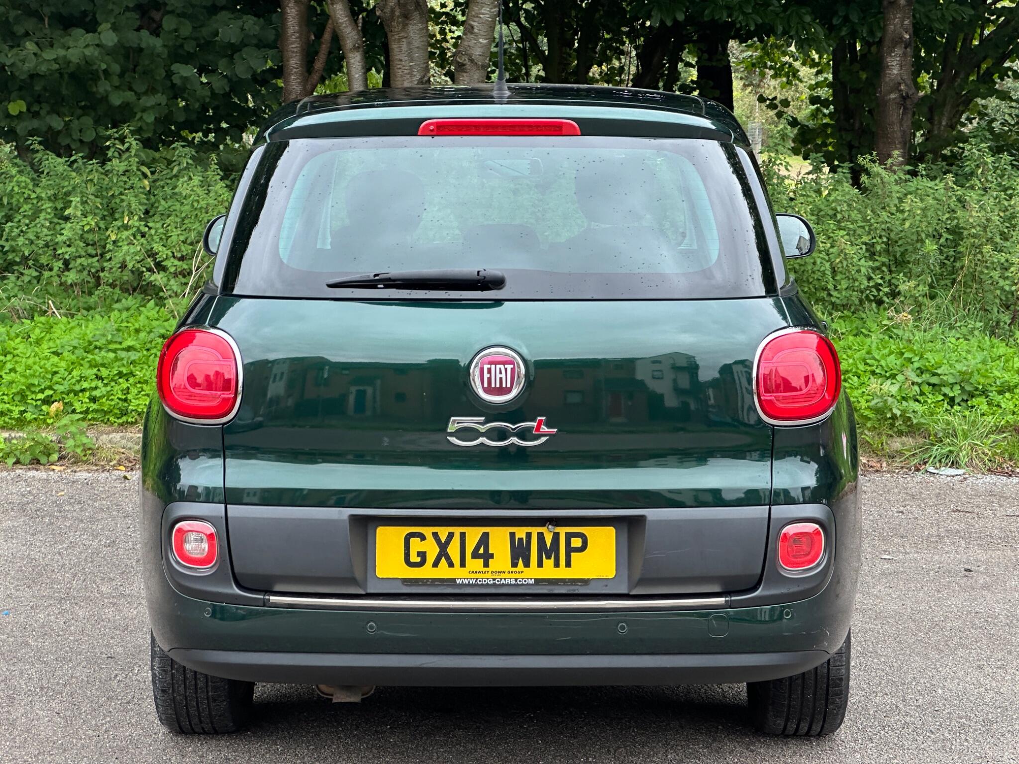 Fiat 500L view 9