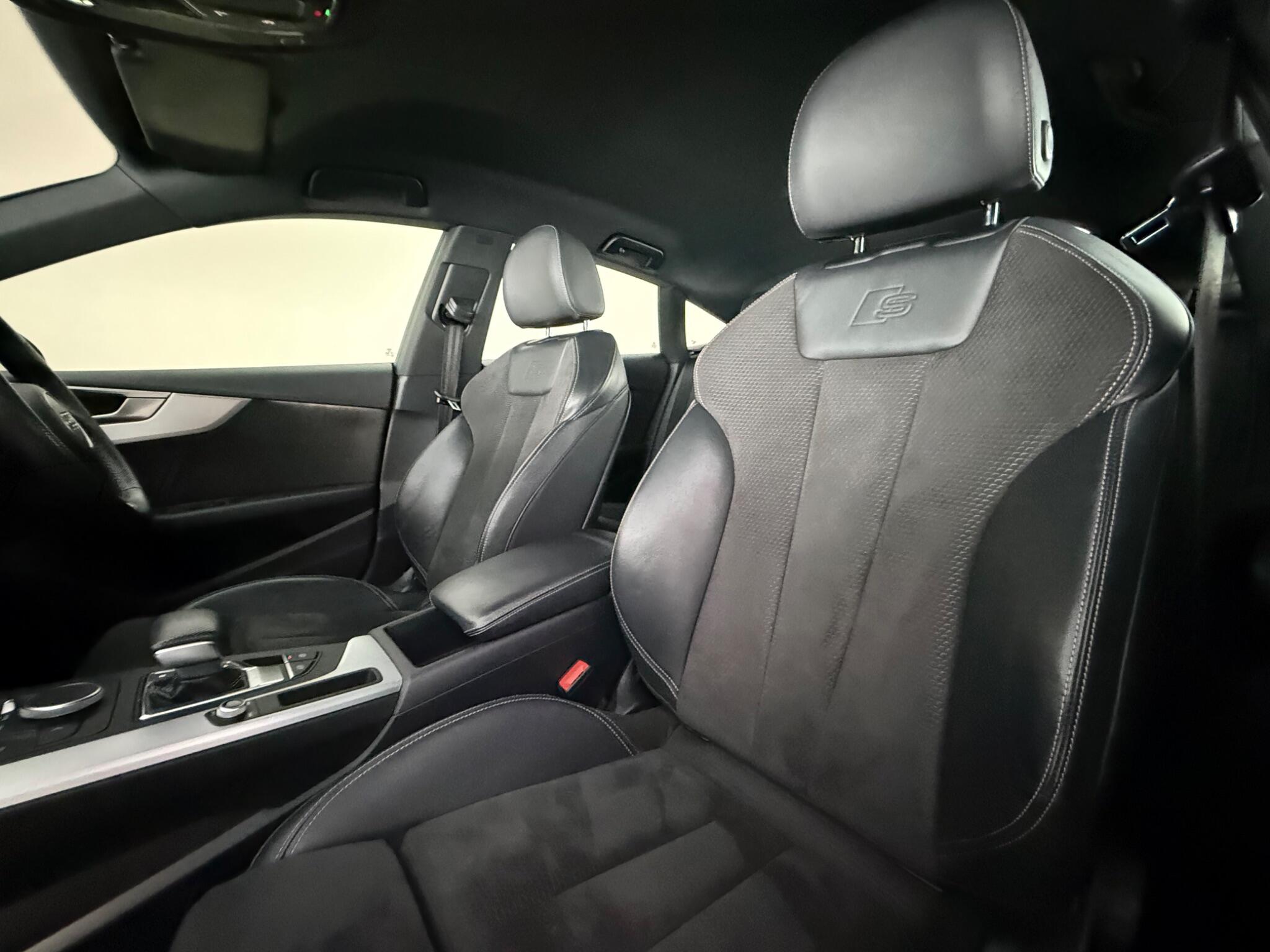 Audi A5 view 30