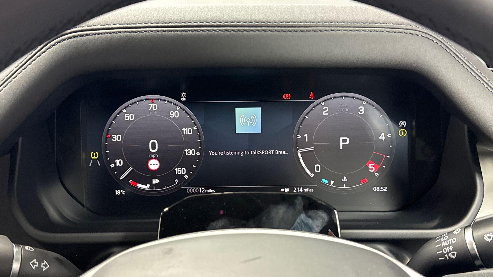 Land Rover Defender view 16
