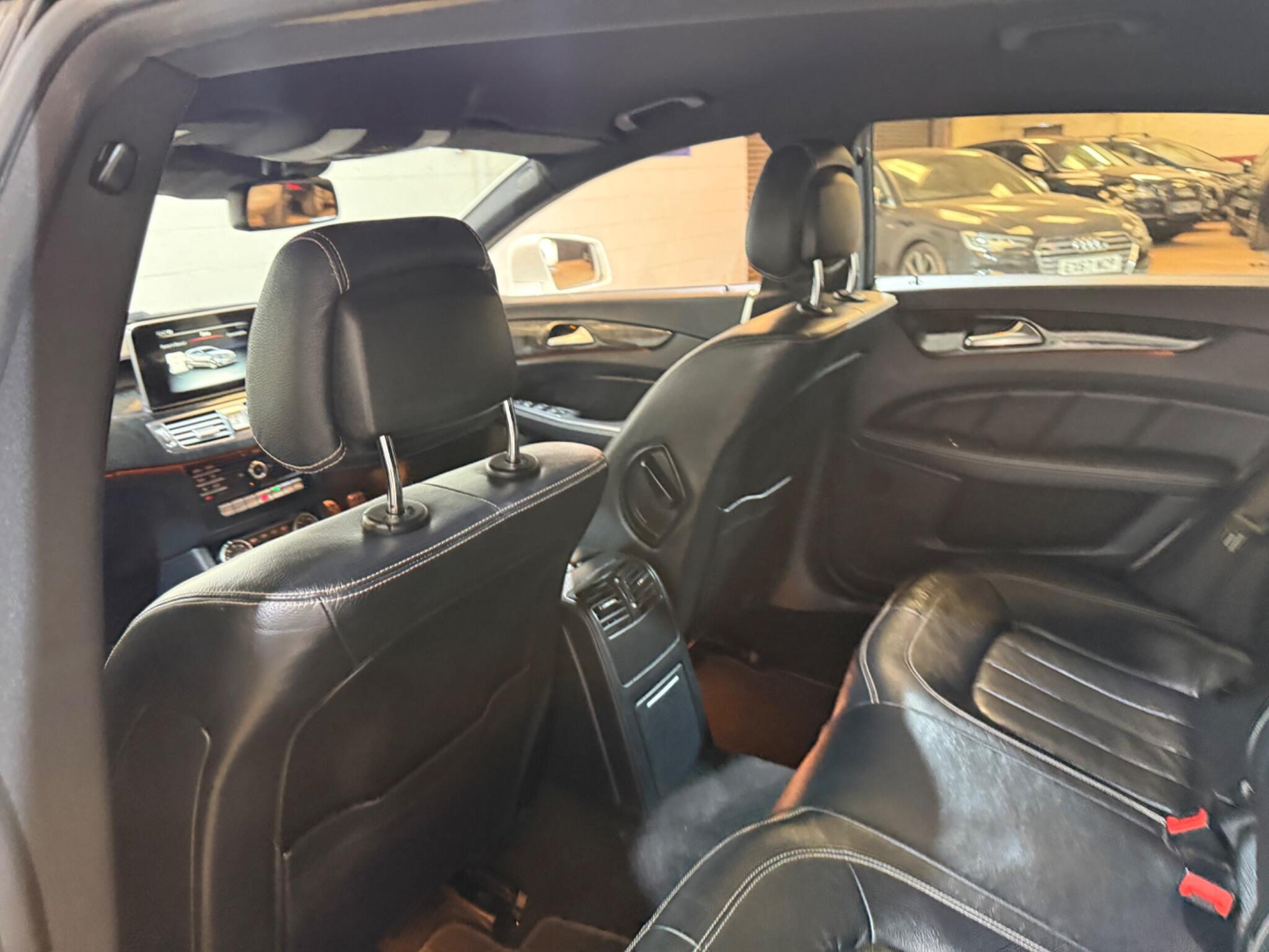Mercedes-Benz CLS view 45