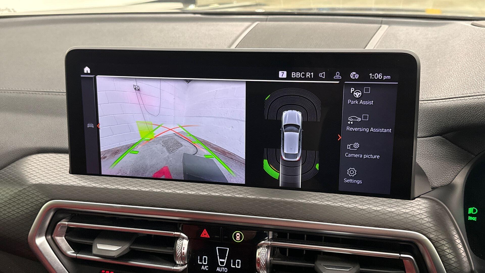 BMW X4 view 30