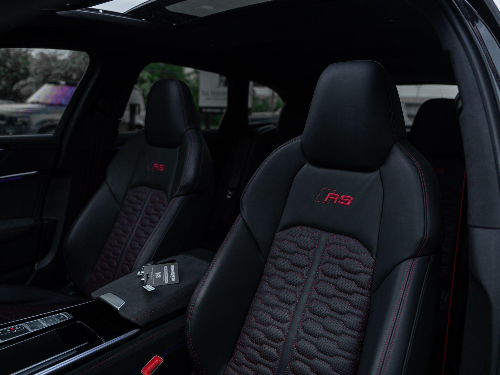 Audi RS6 Avant view 46