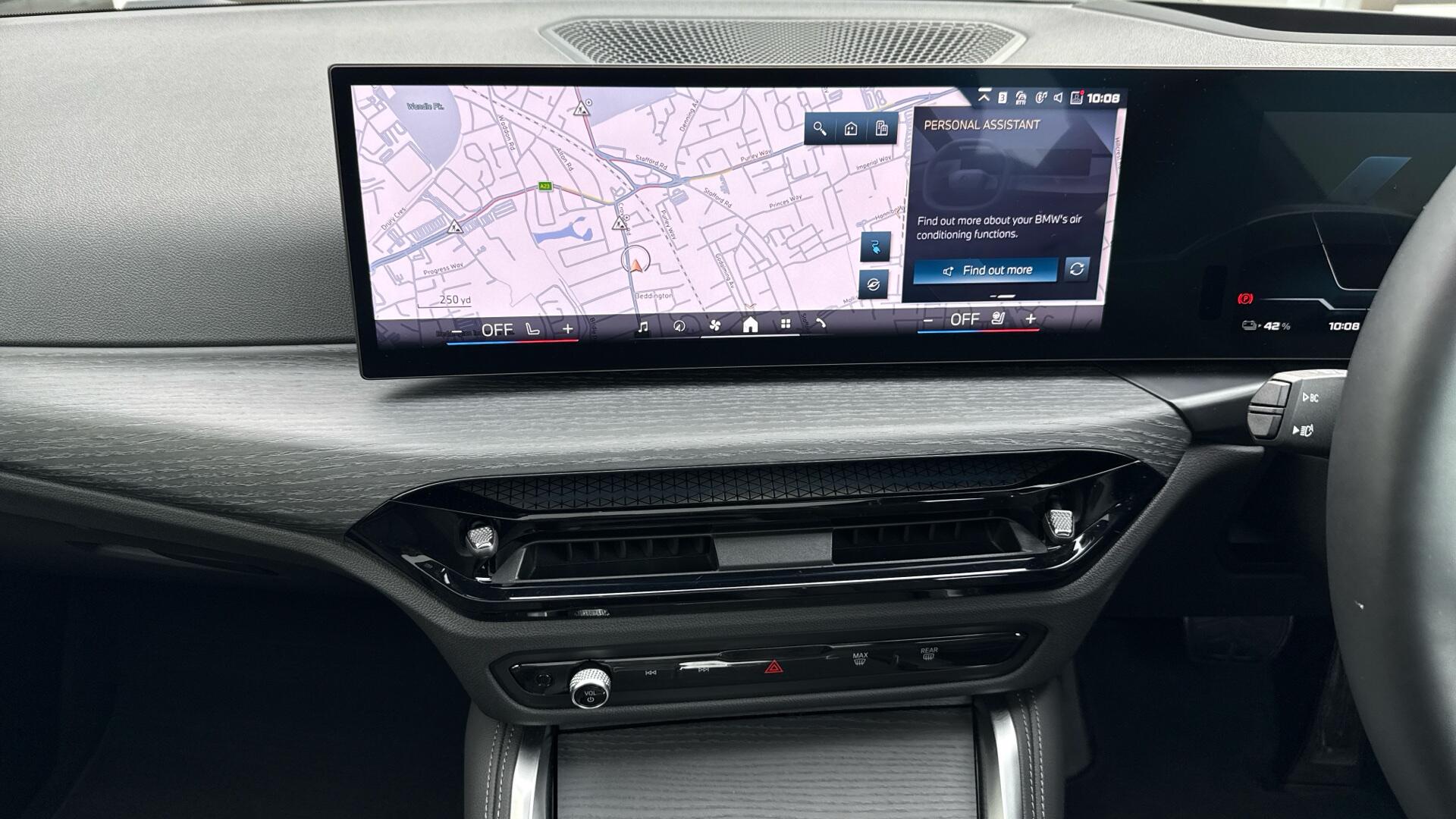 BMW i4 view 8
