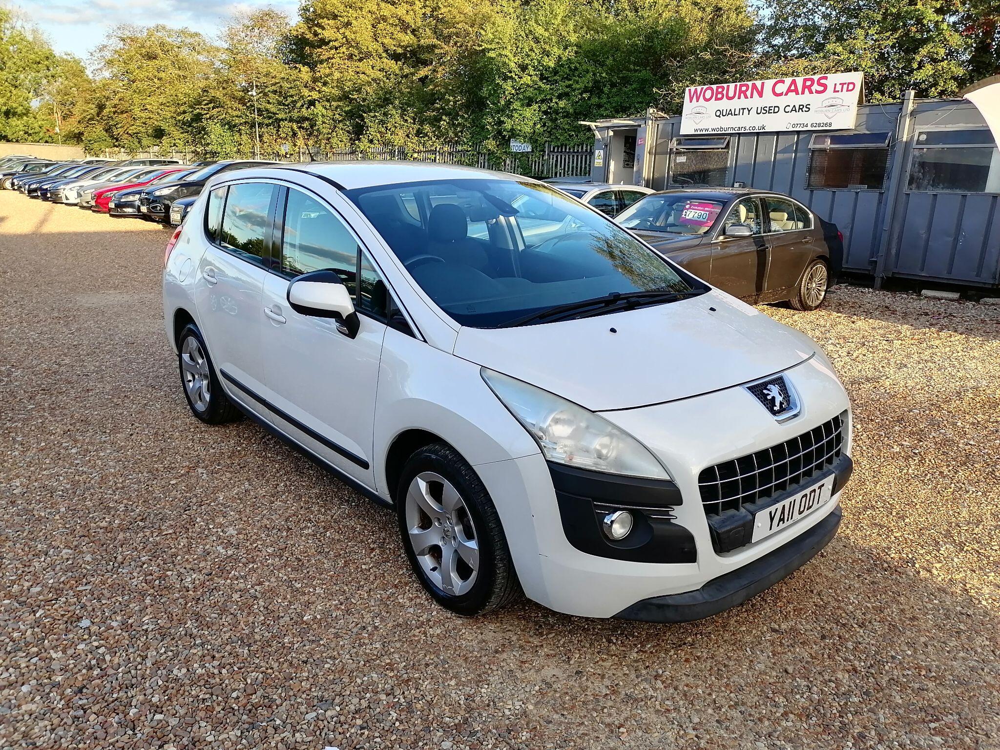 2011 Peugeot 3008 in White for sale