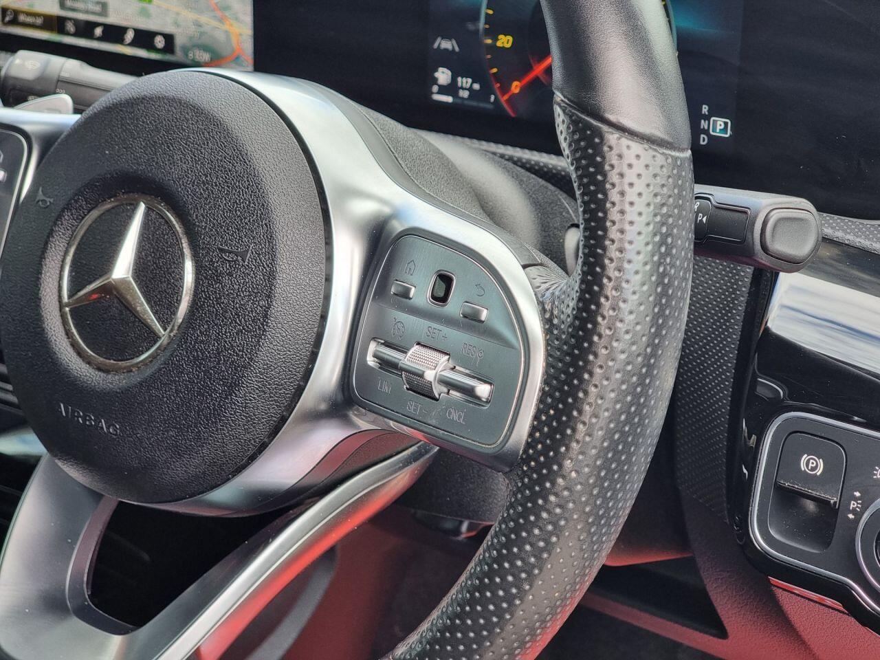 Mercedes-Benz CLA view 21