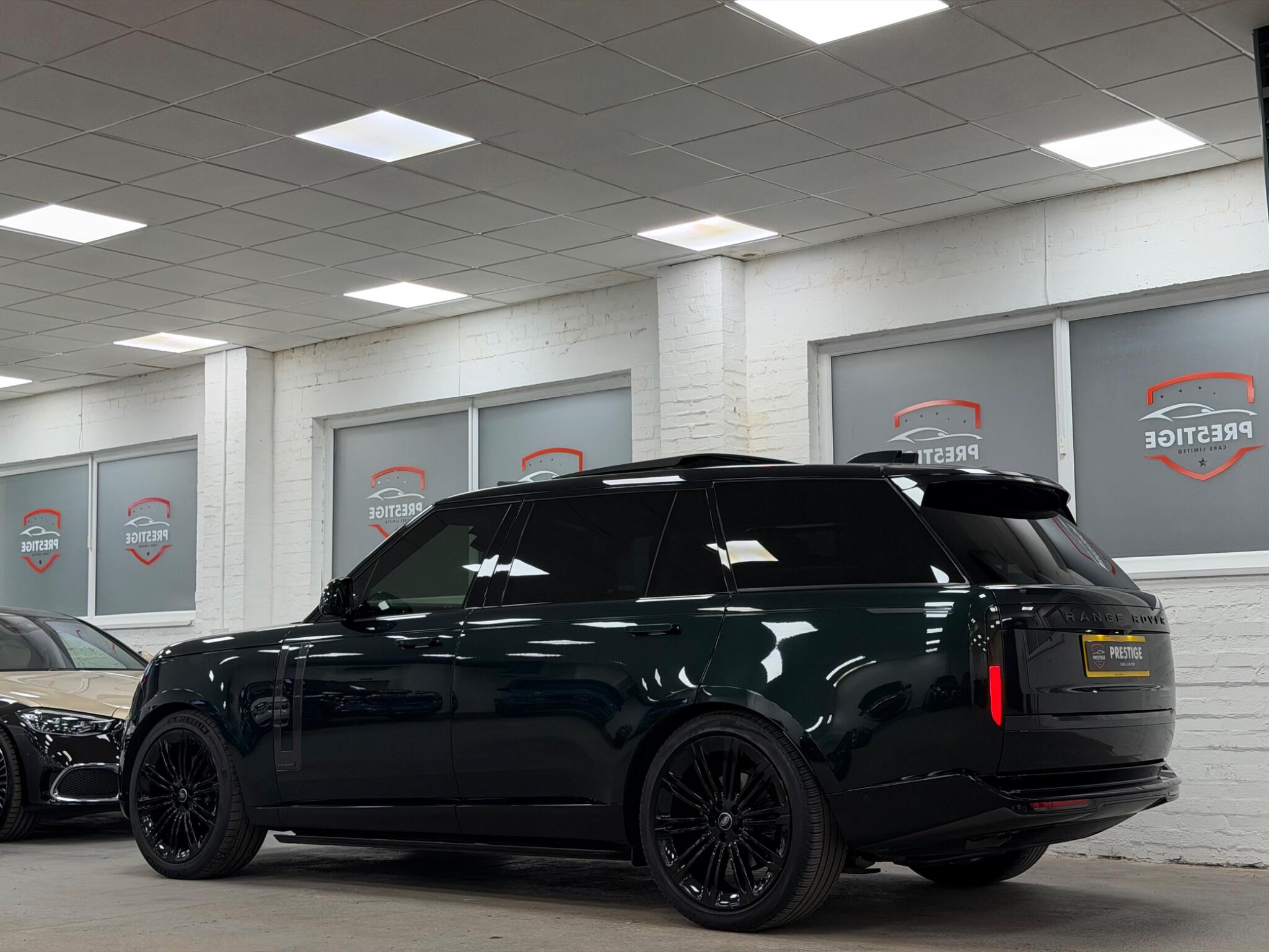 Land Rover Range Rover view 56