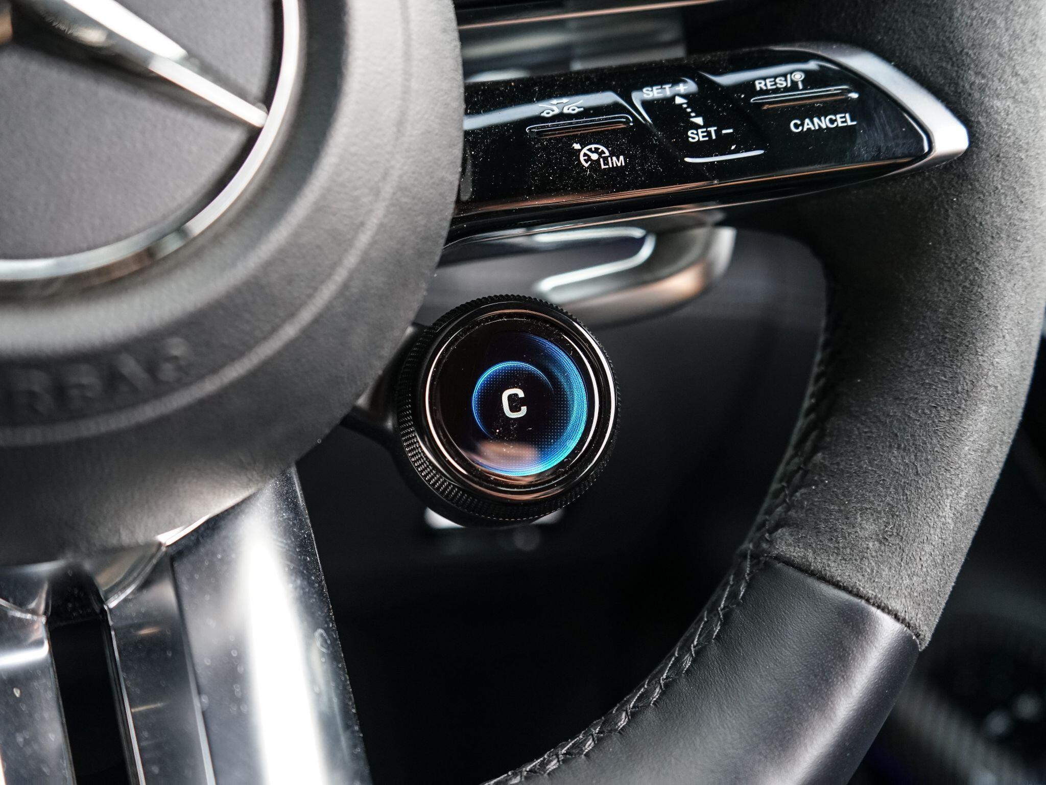 Mercedes-Benz SL view 46