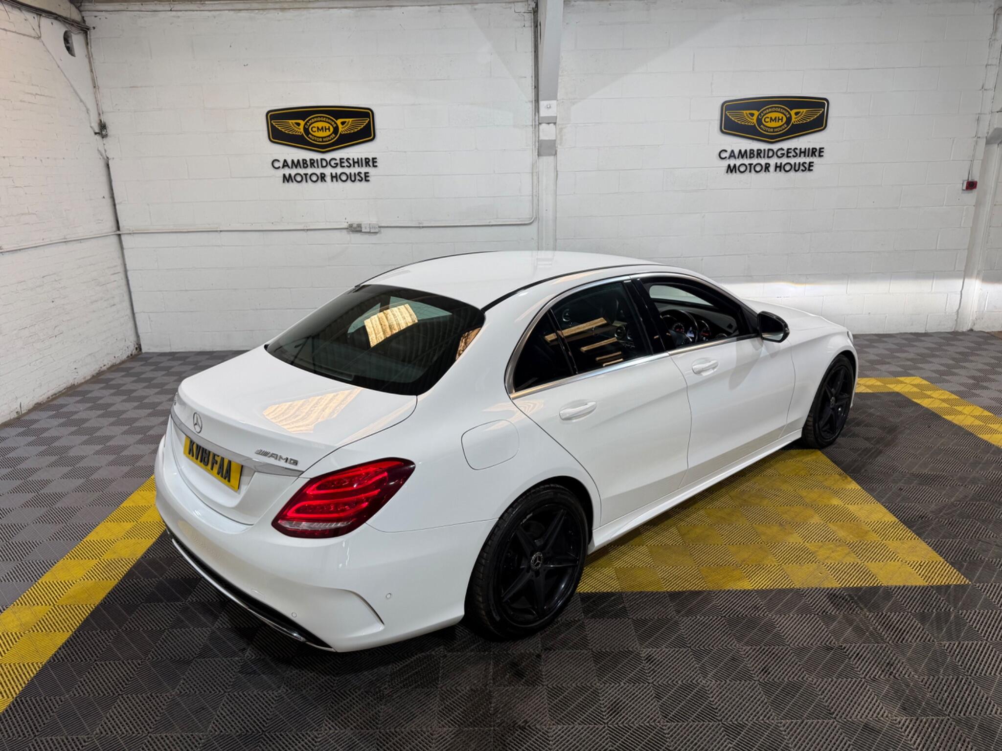 Mercedes-Benz C-Class view 15