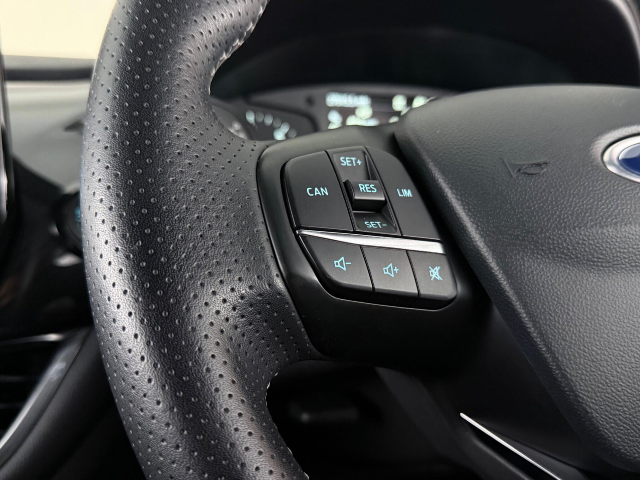Ford Fiesta view 13
