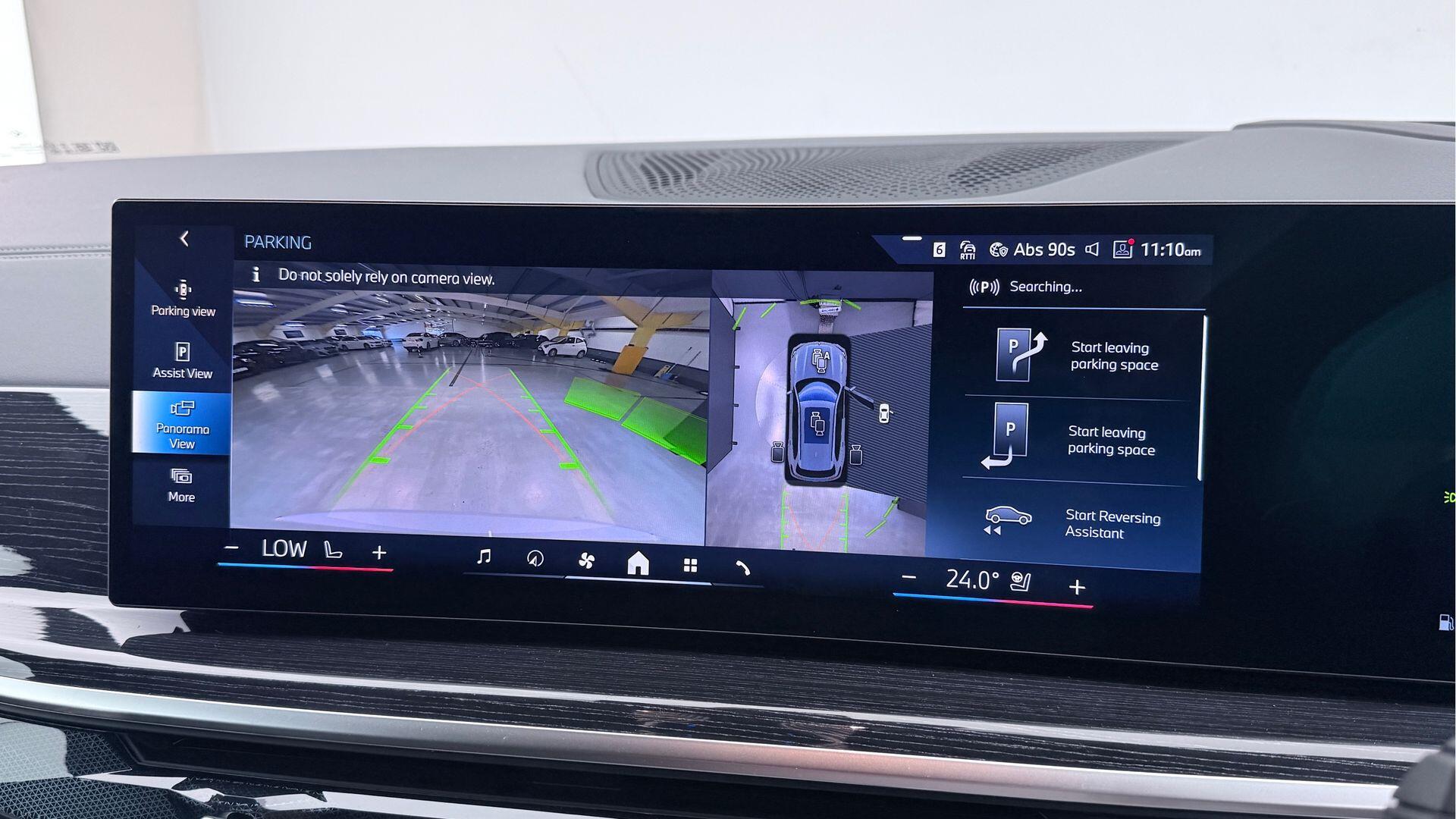 BMW X5 view 25