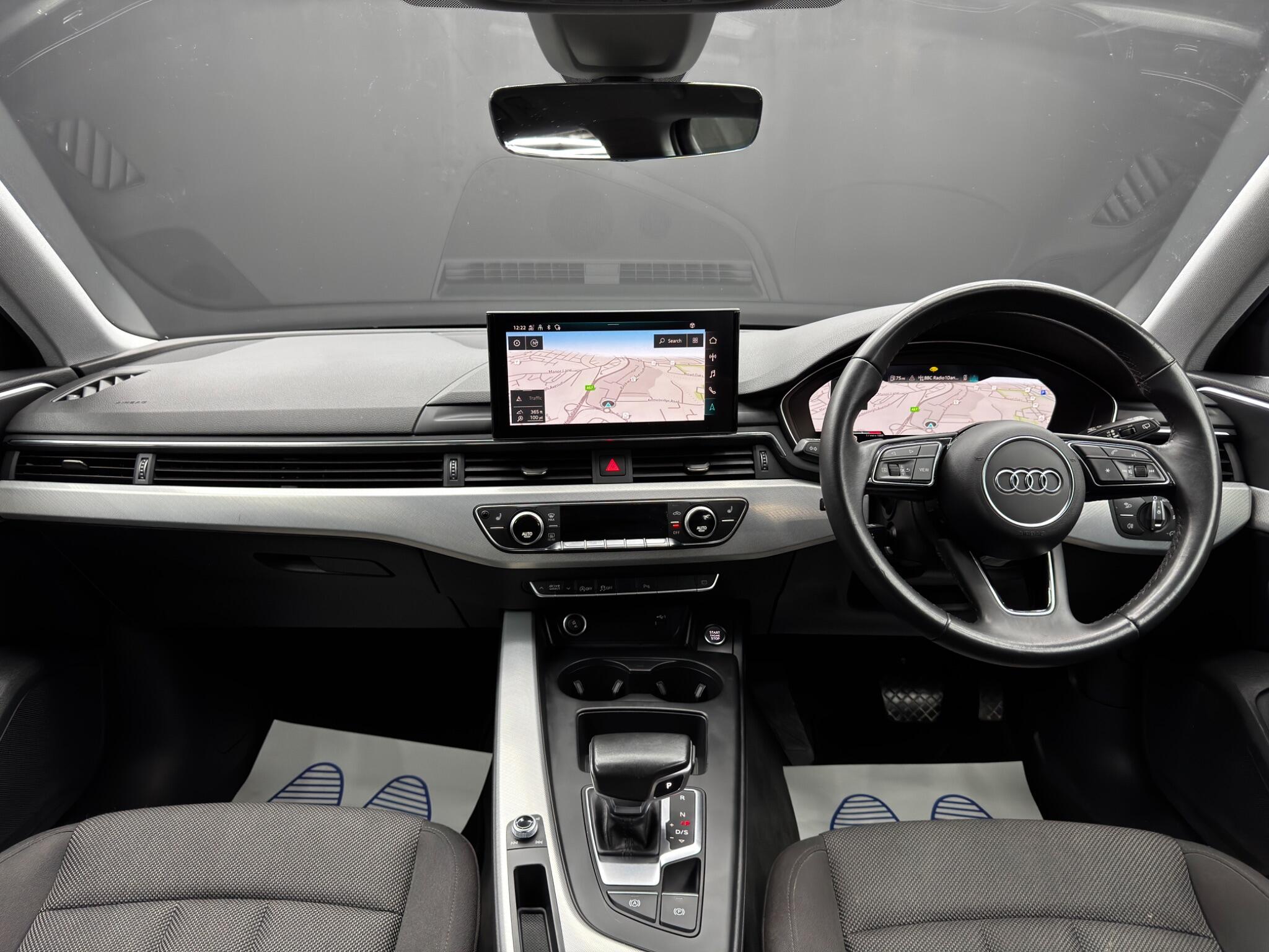 Audi A4 view 10