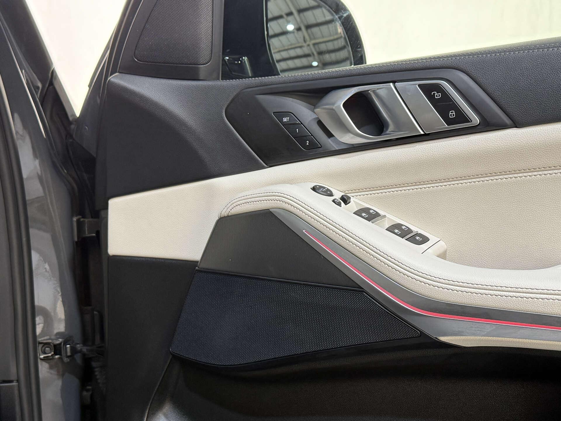 BMW X5 X5 view 40