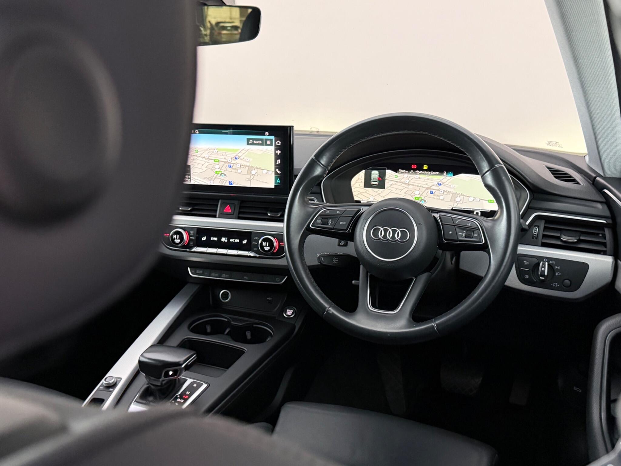 Audi A4 view 12