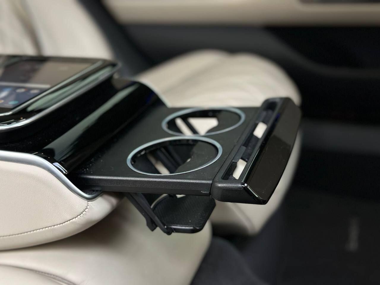 Mercedes-Benz S-Class view 39