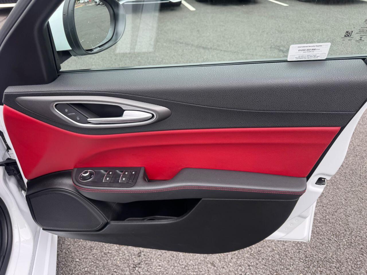 Alfa Romeo Giulia view 13