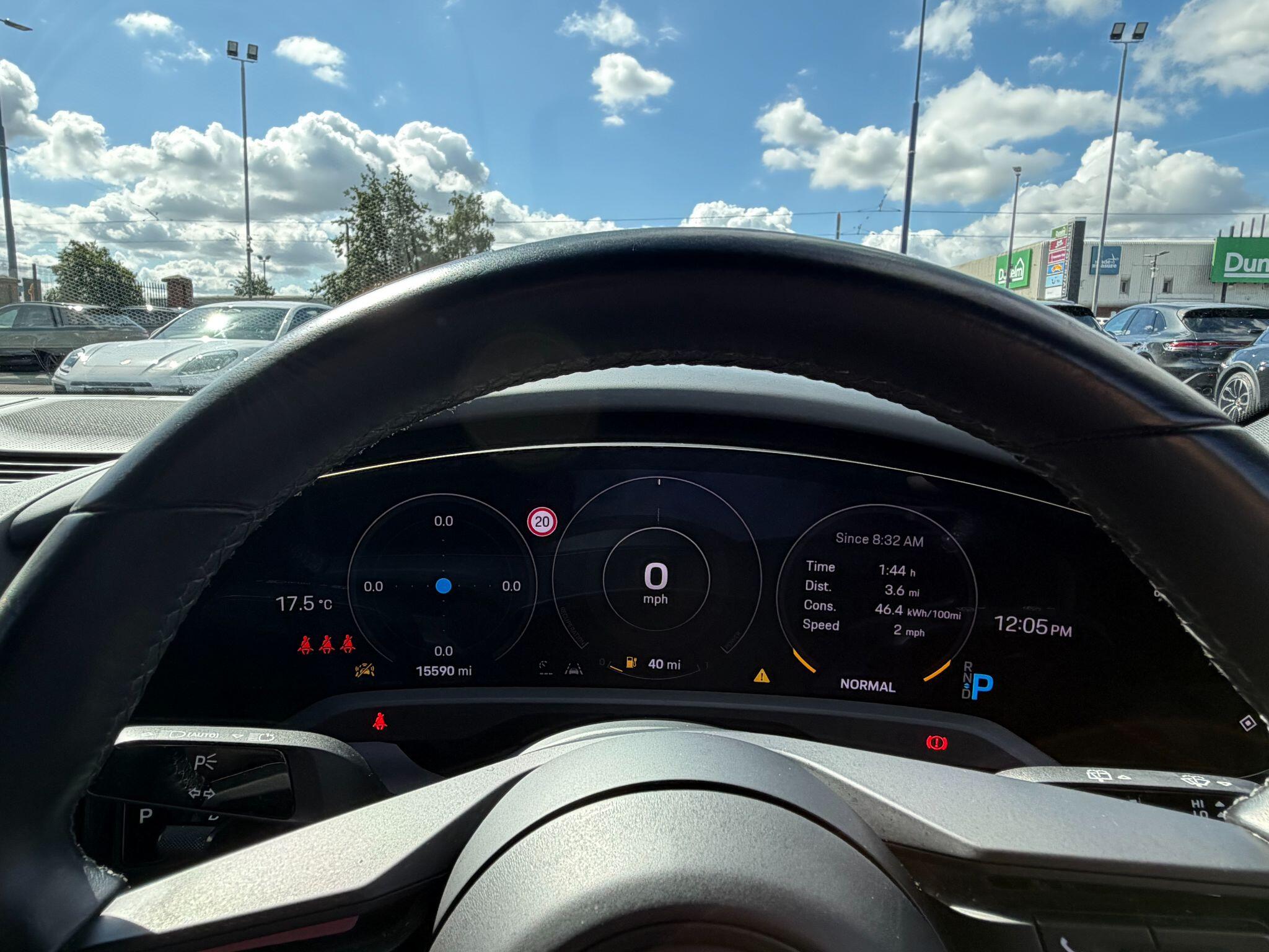 Porsche Taycan view 52