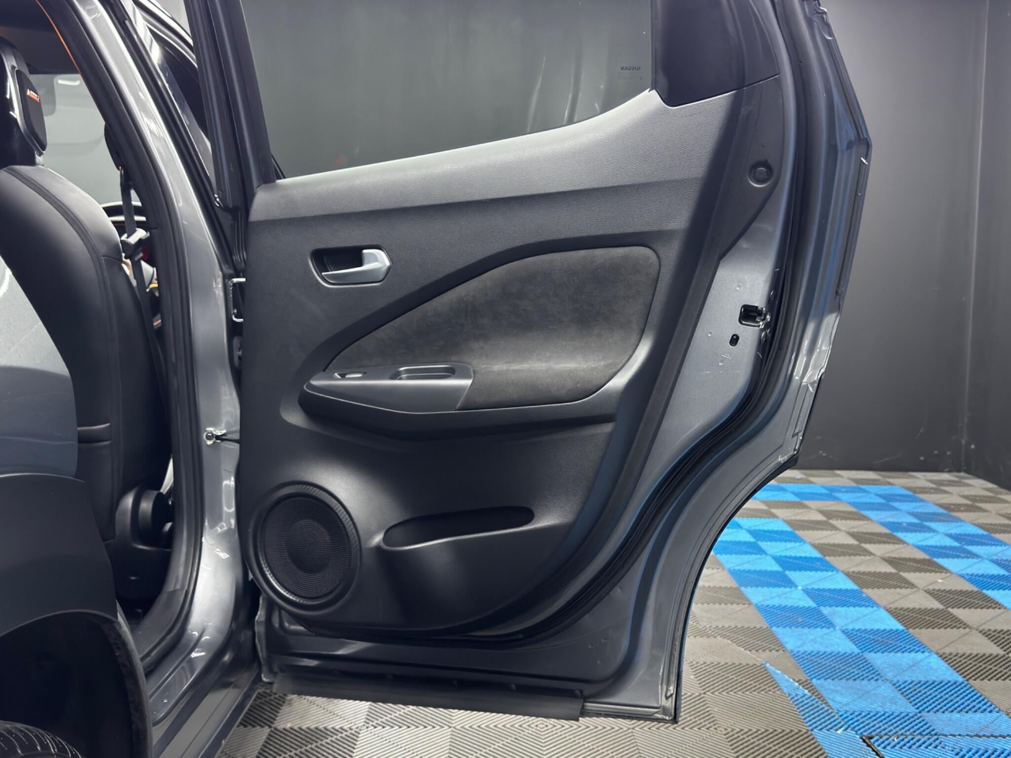 Nissan Juke view 38