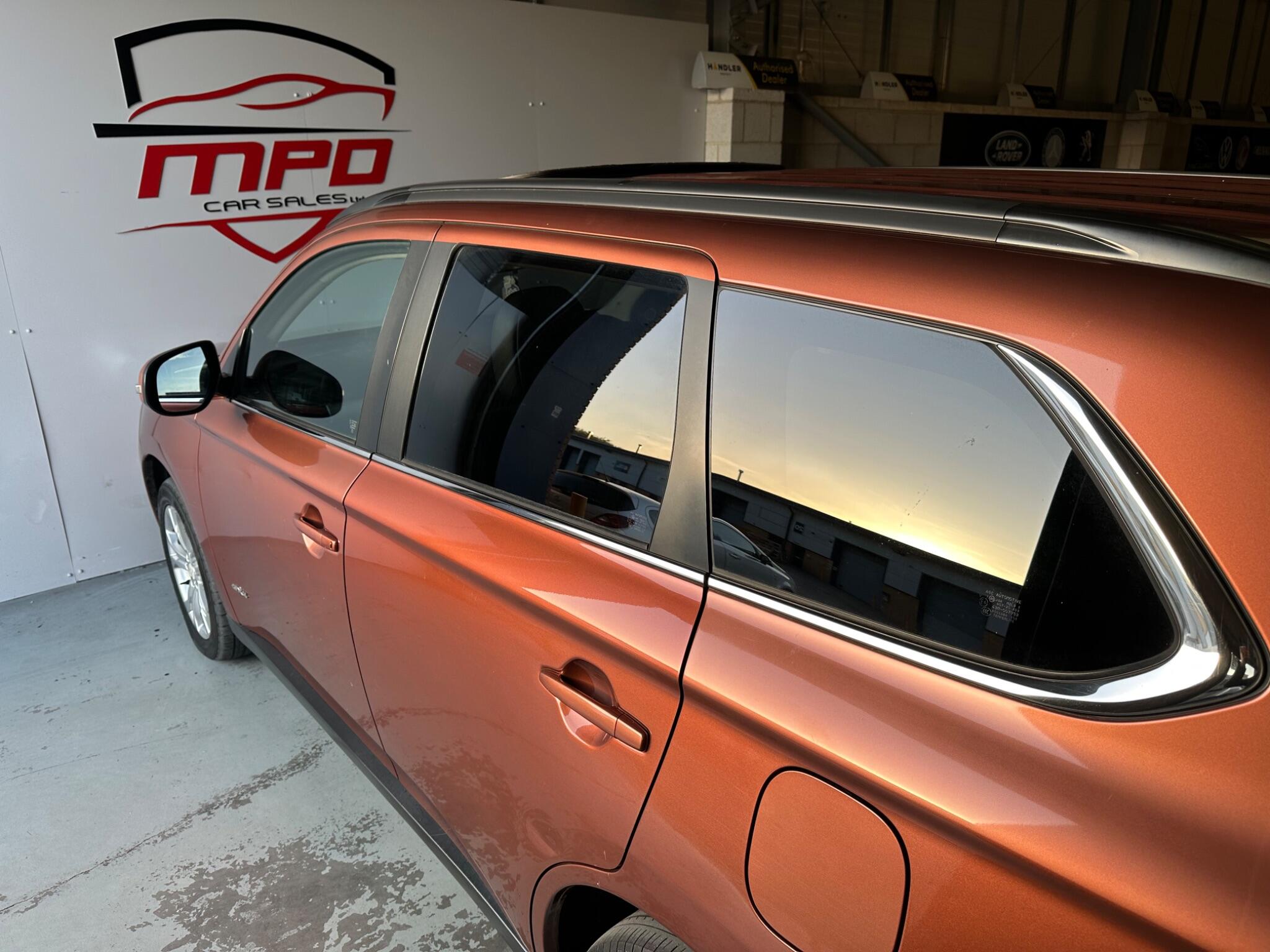 Mitsubishi Outlander view 43